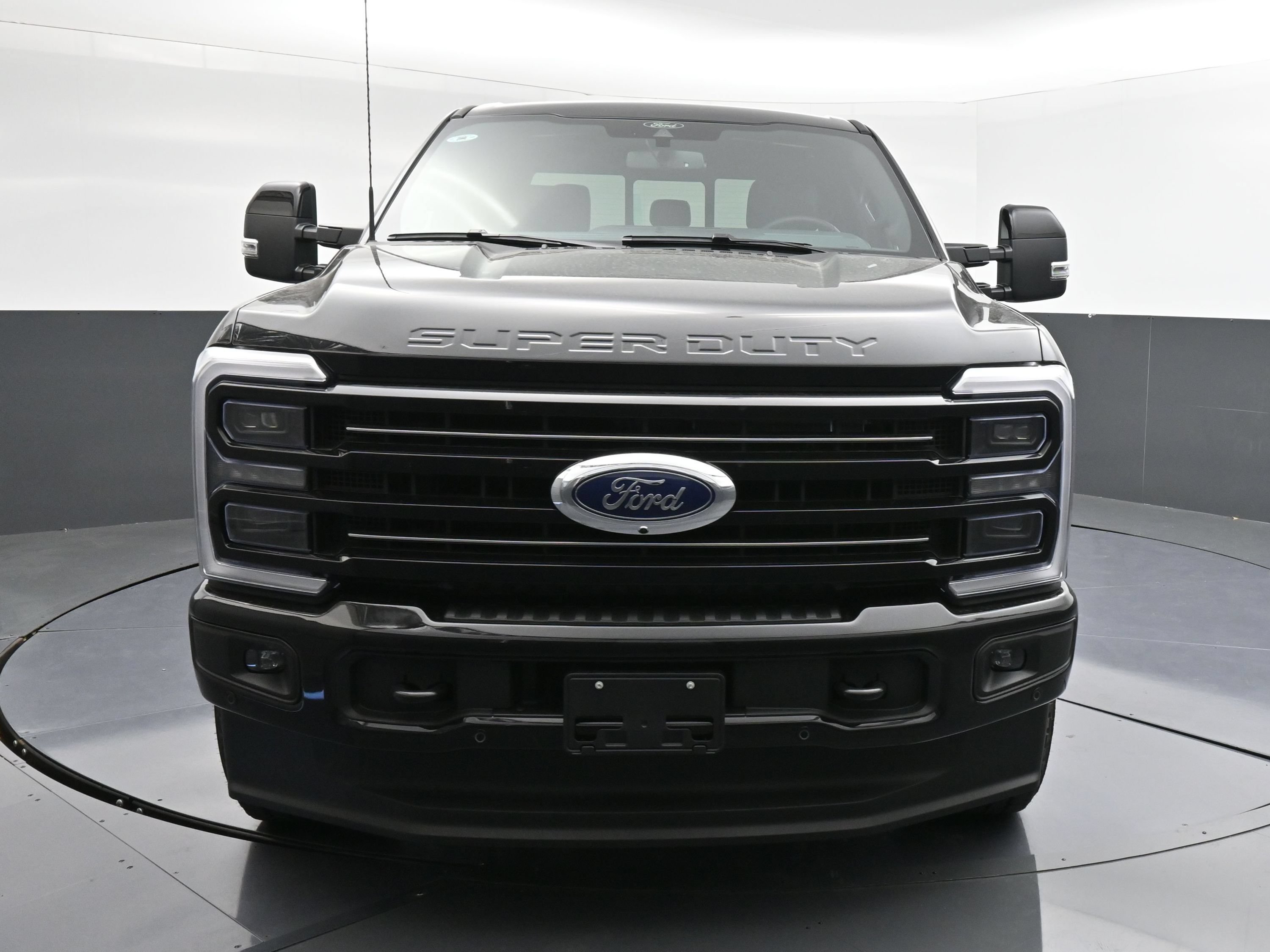 New 2026 Ford F-250 Platinum Truck Crew Cab