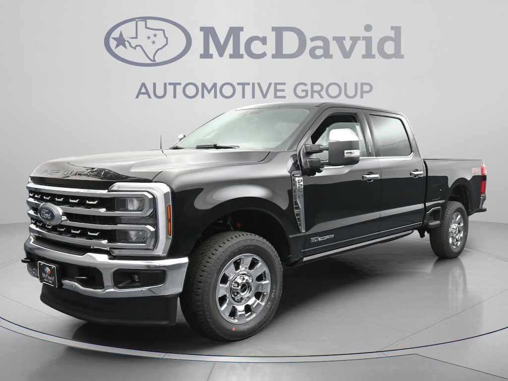 New 2026 Ford F-250 LARIAT Truck Crew Cab