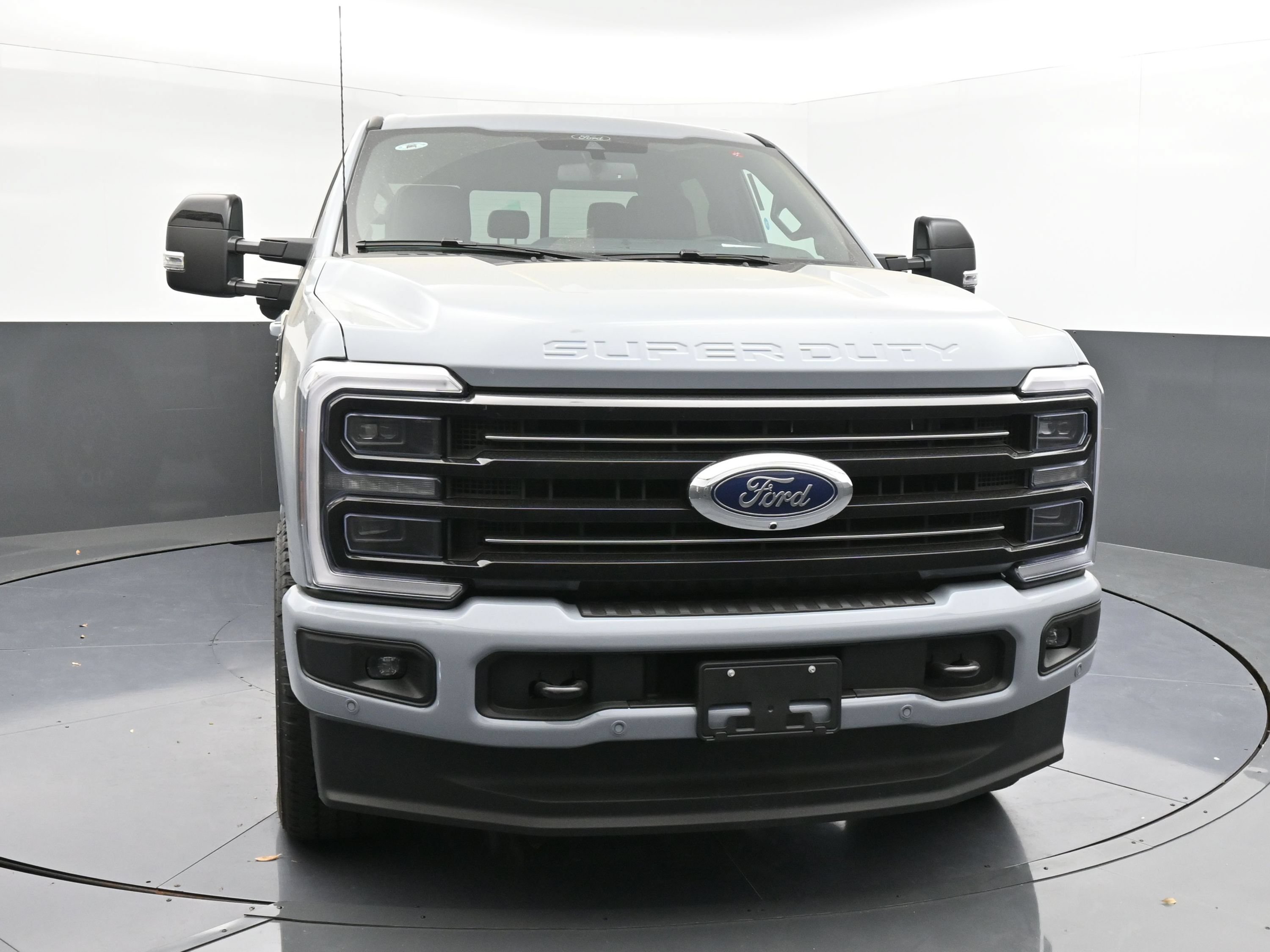 New 2026 Ford F-250 Platinum Truck Crew Cab