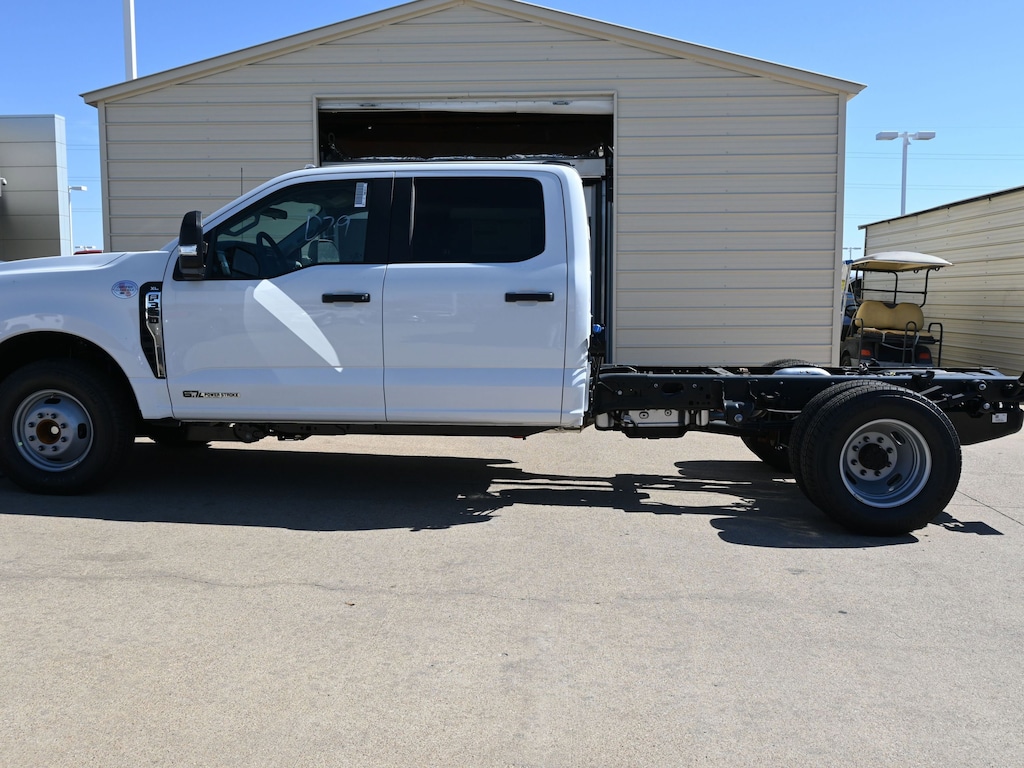 New 2026 Ford F-350 Chassis XL Truck Crew Cab