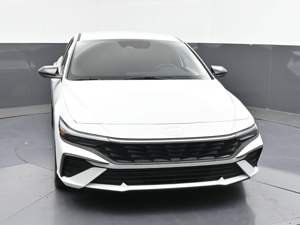 Used 2026 Hyundai Elantra SEL Sport Sedan