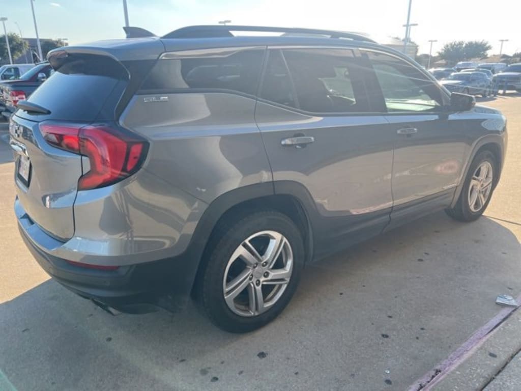 Used 2018 GMC Terrain SLE SUV