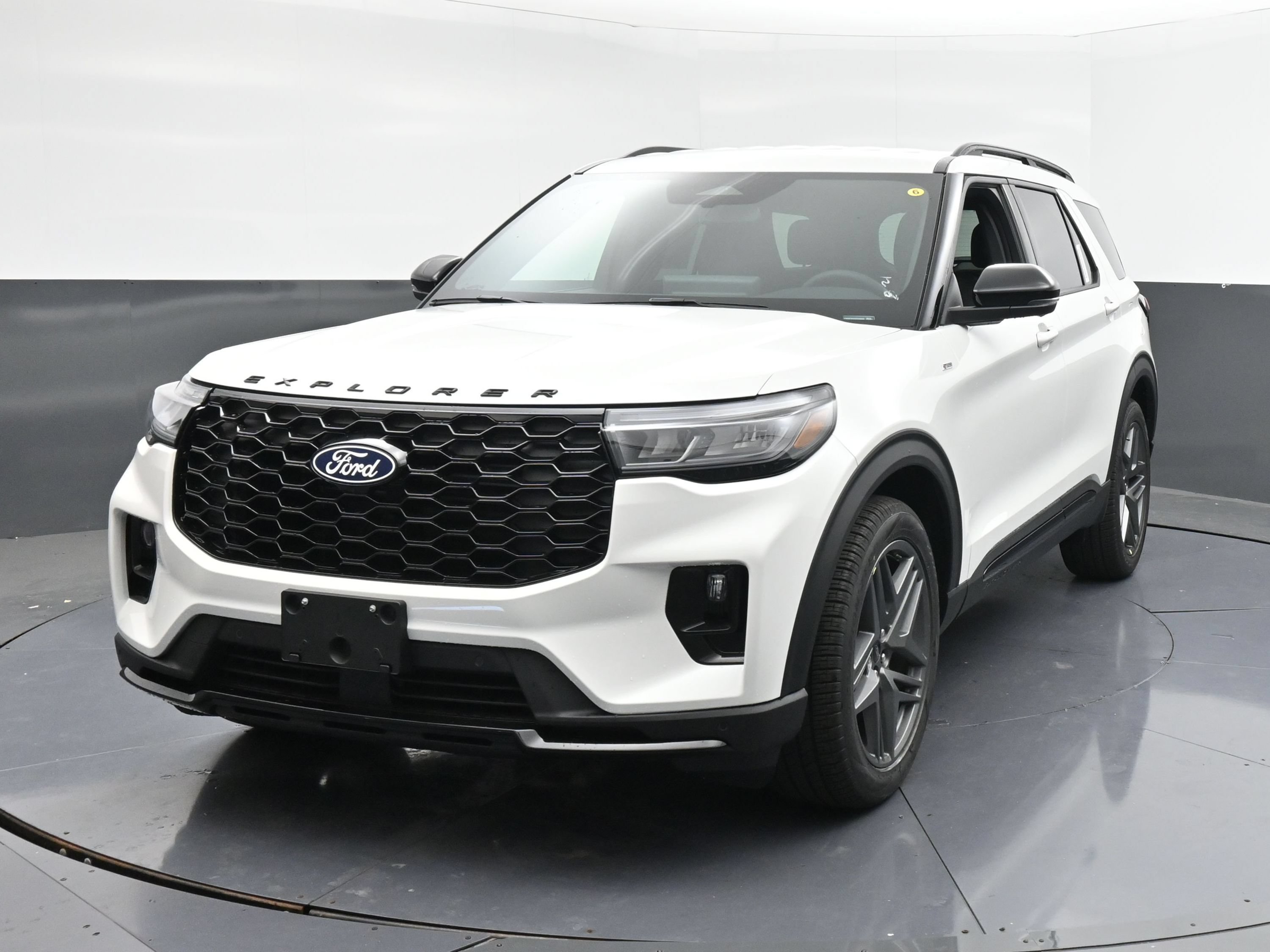 2027 Ford Explorer ST-Line SUV