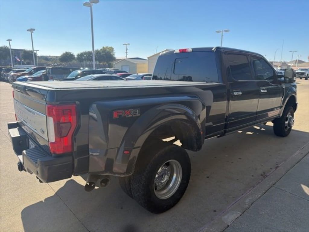 Used 2019 Ford F-350 Platinum Truck Crew Cab