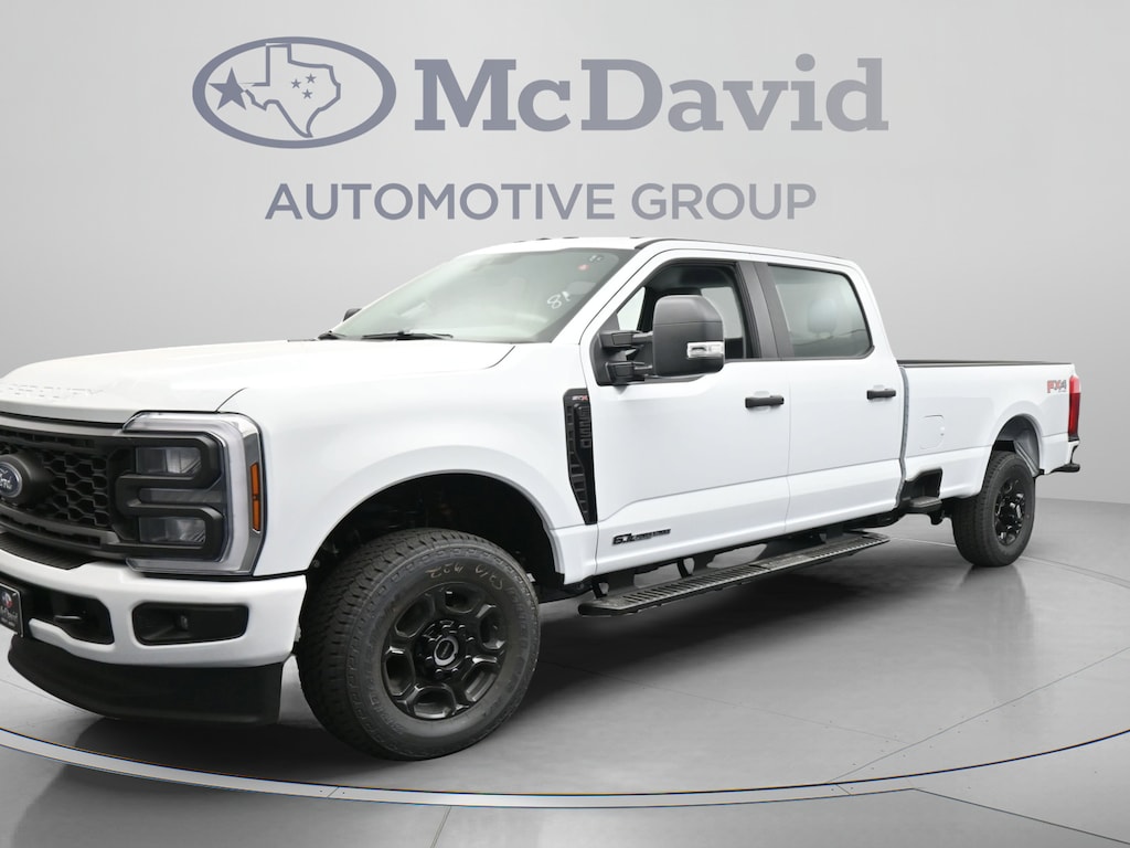 New 2026 Ford F-250 XL Truck Crew Cab