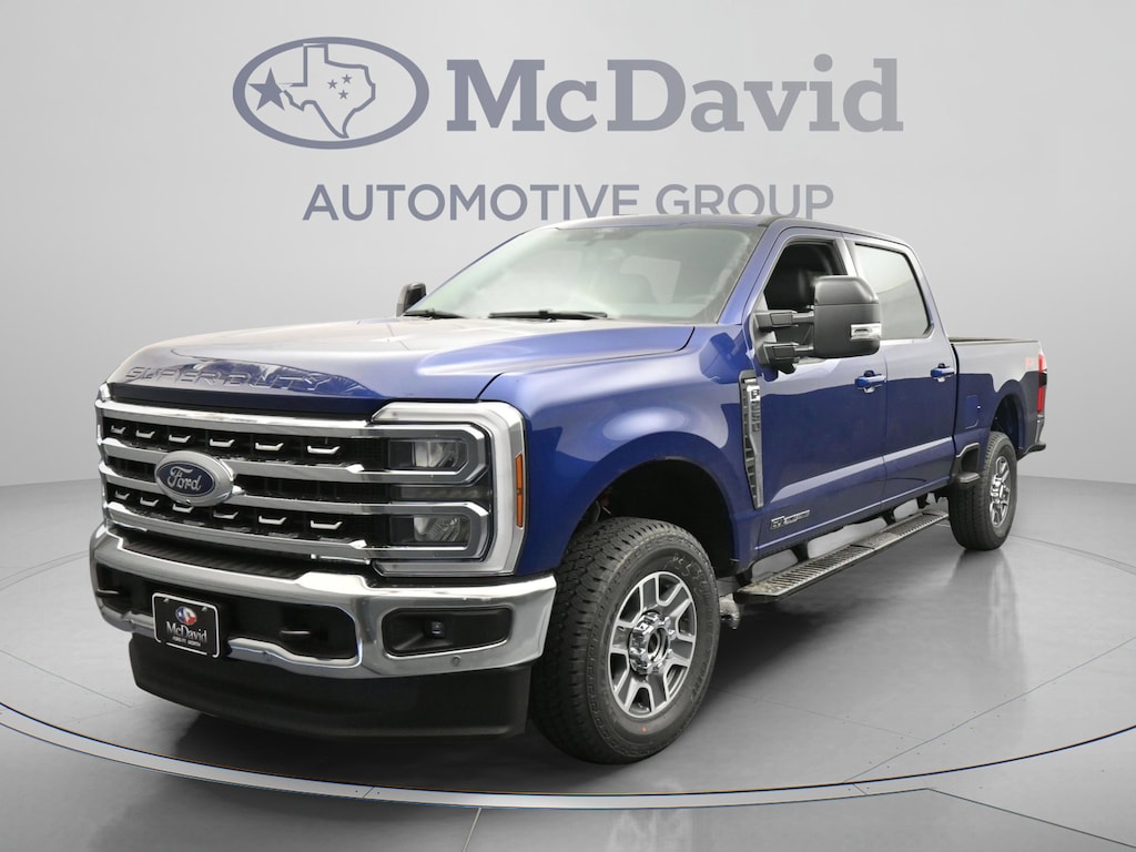 New 2026 Ford F-250 LARIAT Truck Crew Cab