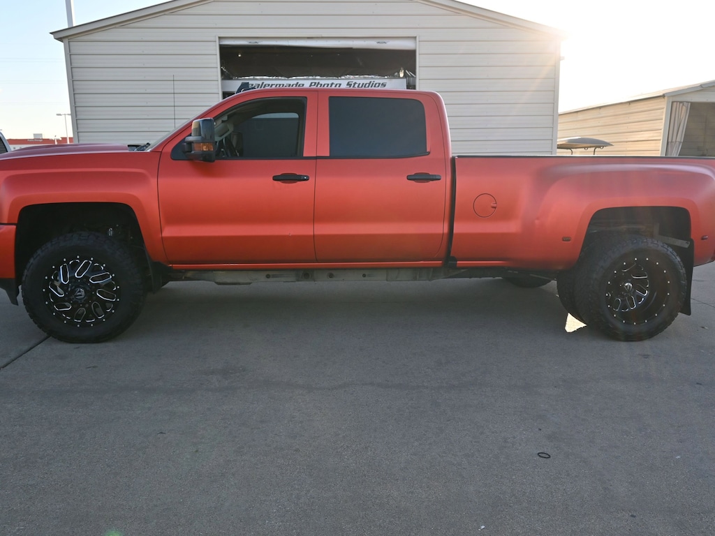Used 2019 Chevrolet Silverado 3500HD High Country Truck Crew Cab