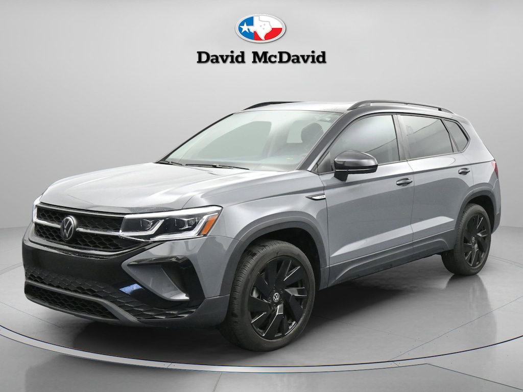 2024 VOLKSWAGEN Taos - Image 1