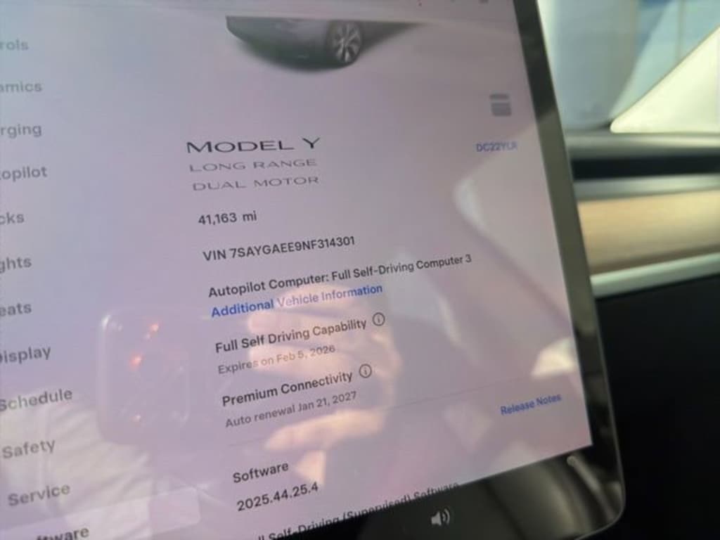 Used 2022 Tesla Model Y Long Range SUV