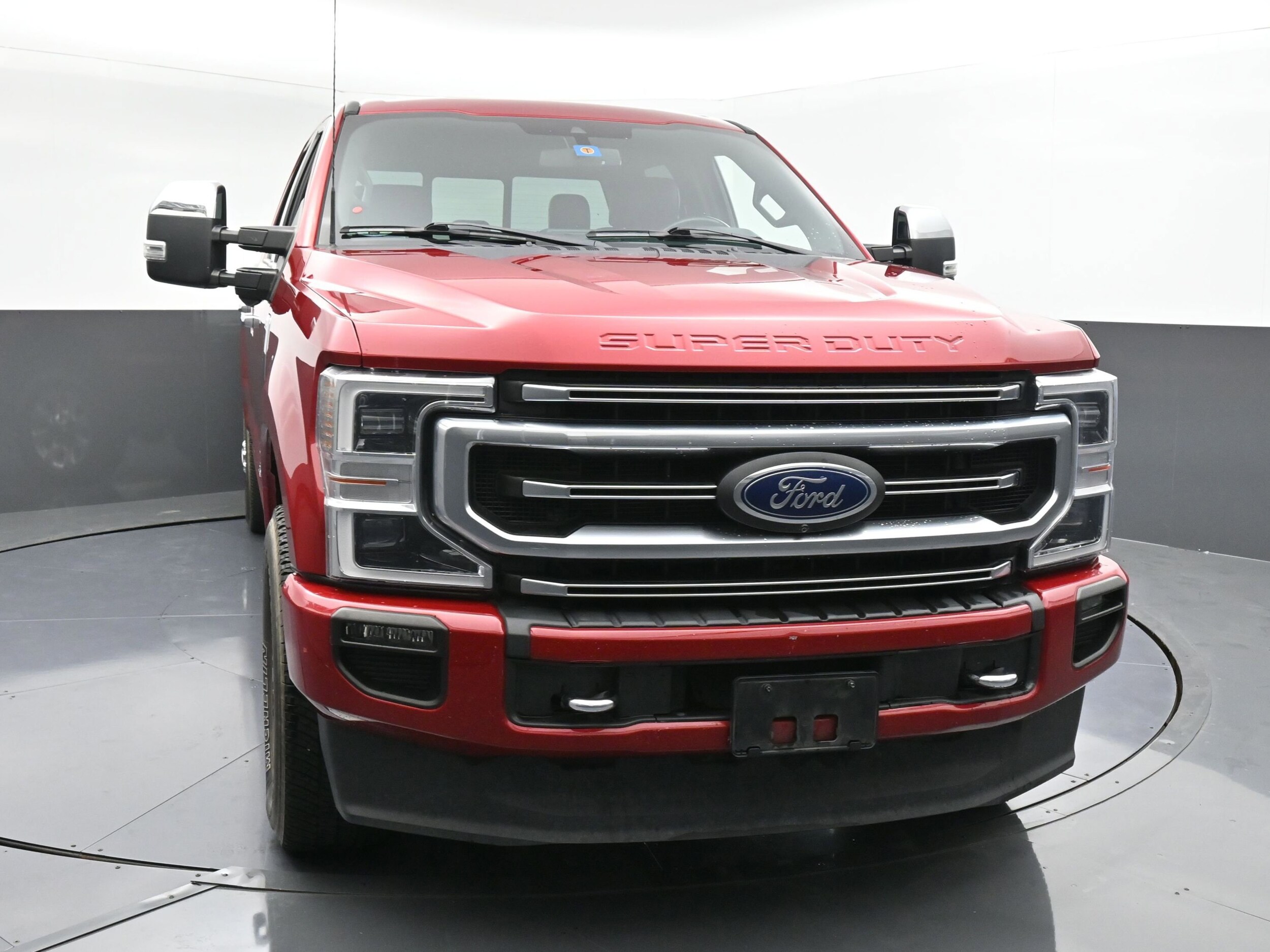 2022 Ford F-350 Platinum photo 2