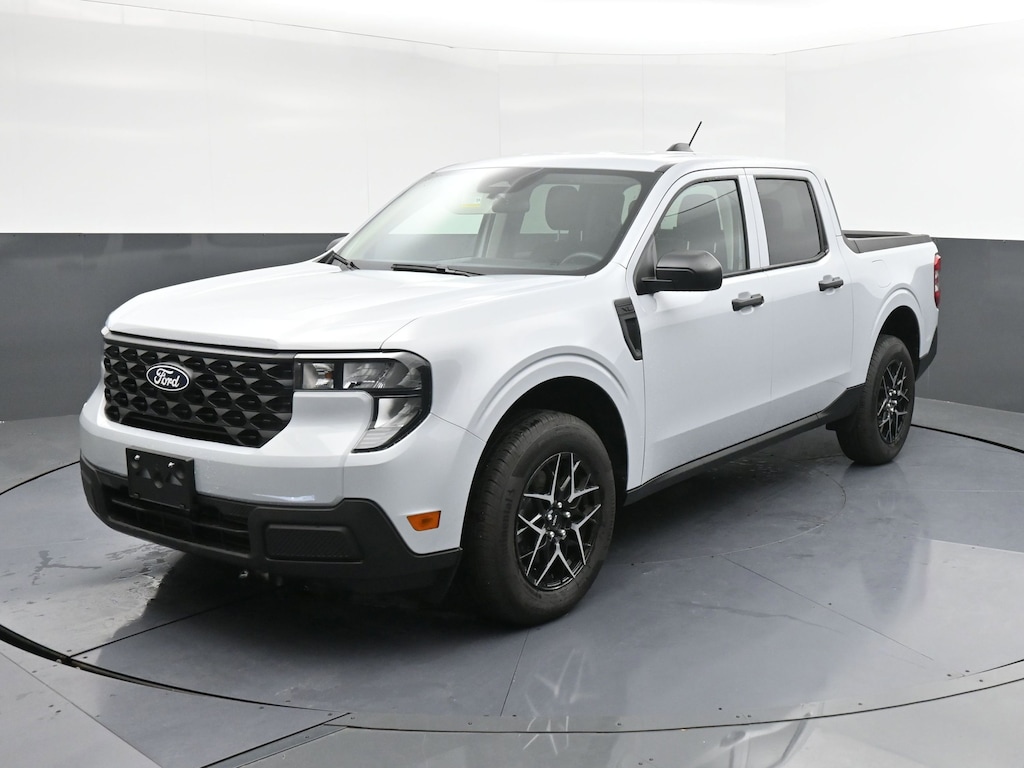 Used 2025 Ford Maverick XL Truck SuperCrew