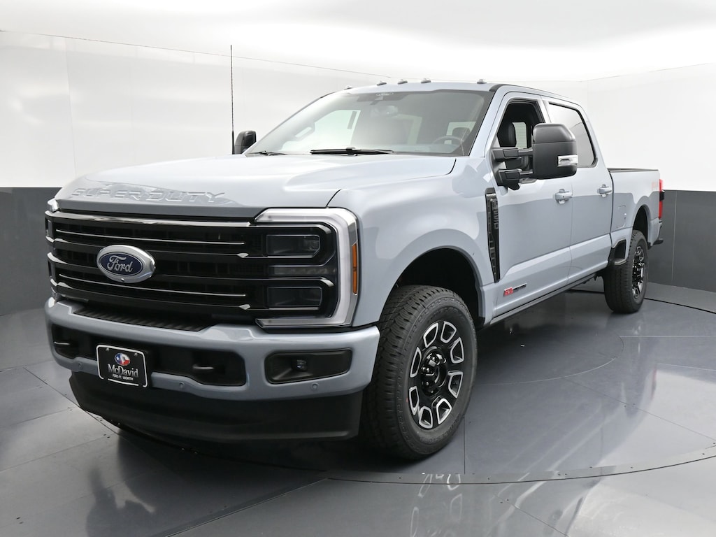 New 2026 Ford F-250 Platinum Truck Crew Cab