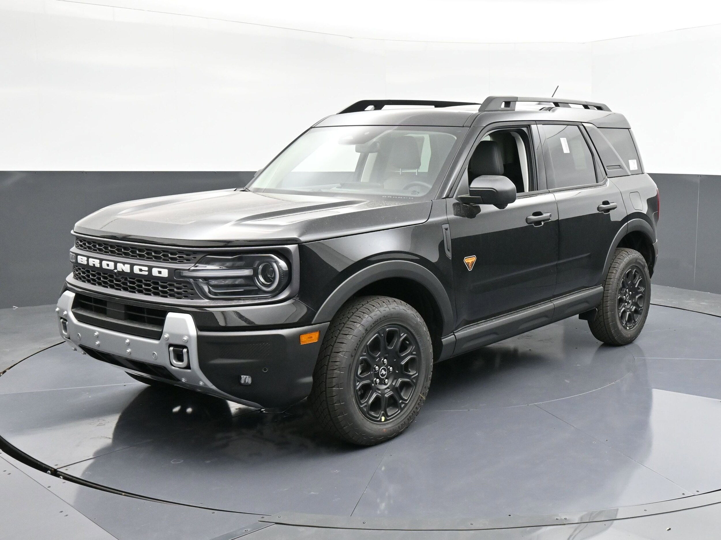 2025 Ford Bronco Sport Badlands photo 3