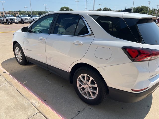 Used 2022 Chevrolet Equinox LT with VIN 3GNAXKEV4NL303980 for sale in Fort Worth, TX