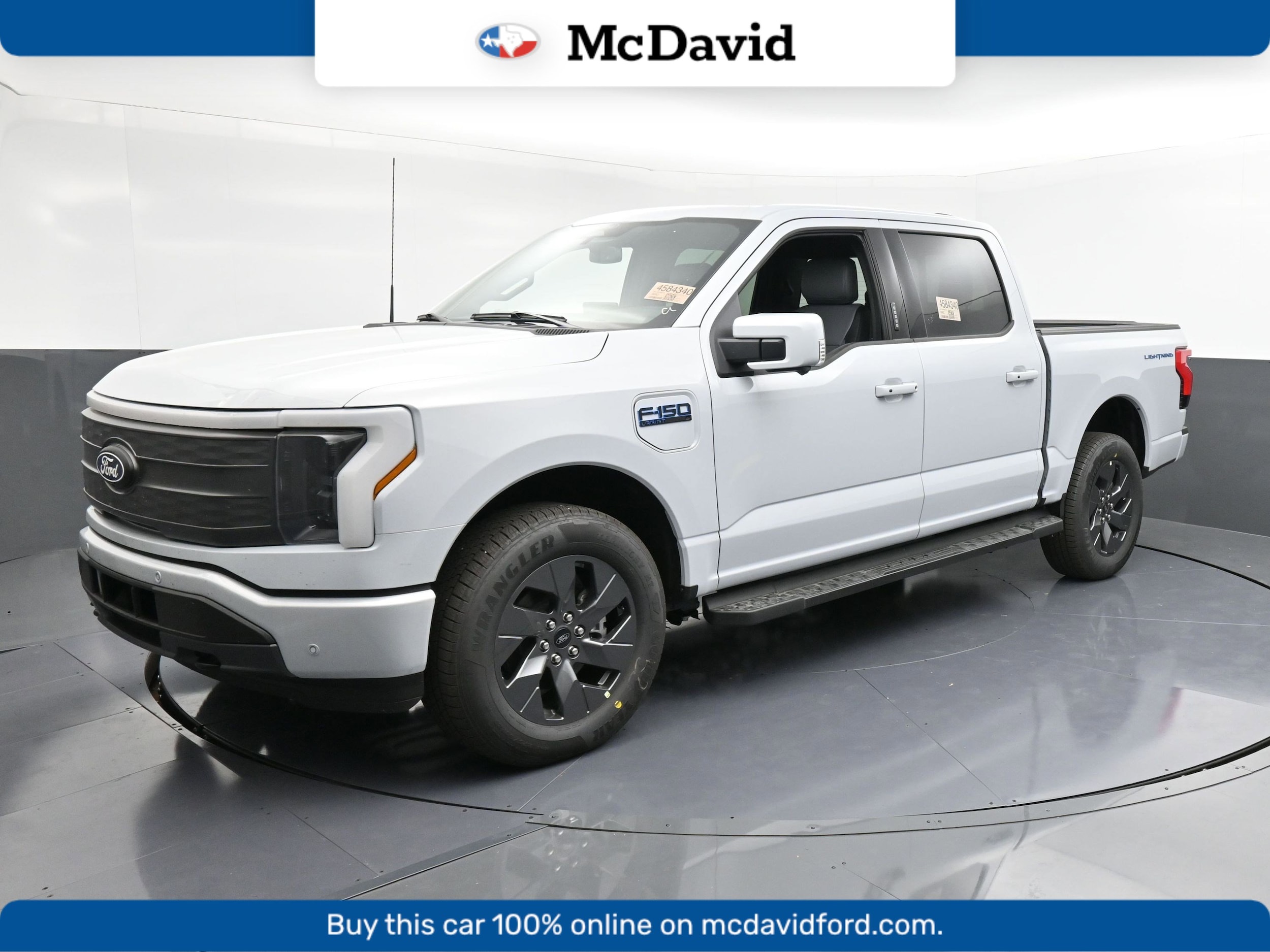 2025 Ford F-150 Lightning Lariat's photo