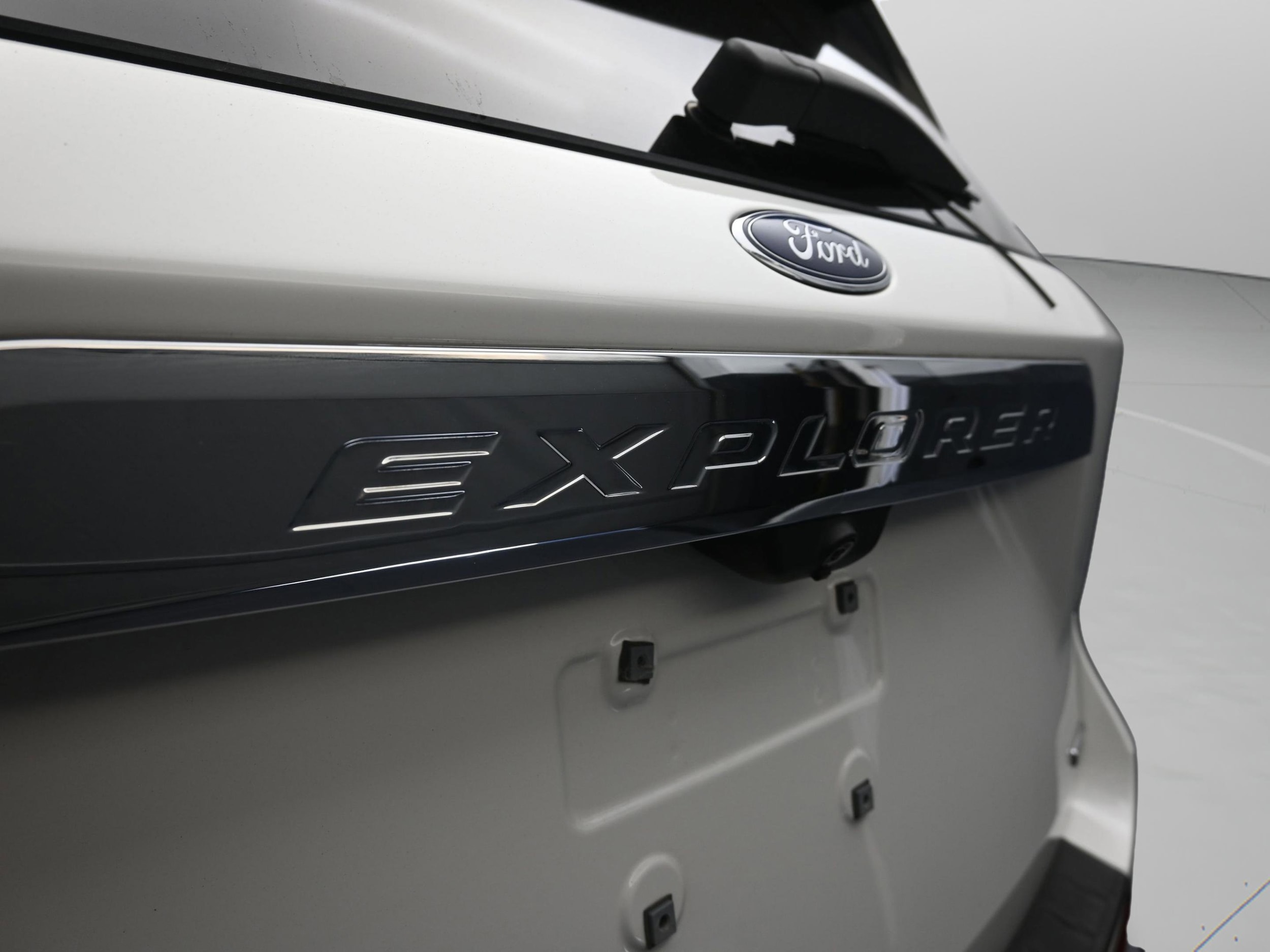 2020 Ford Explorer XLT - Photo 12