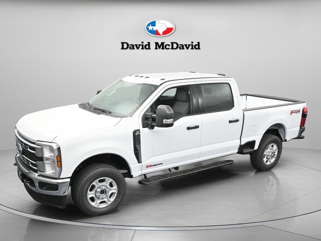 New 2026 Ford F-250 XLT Truck Crew Cab