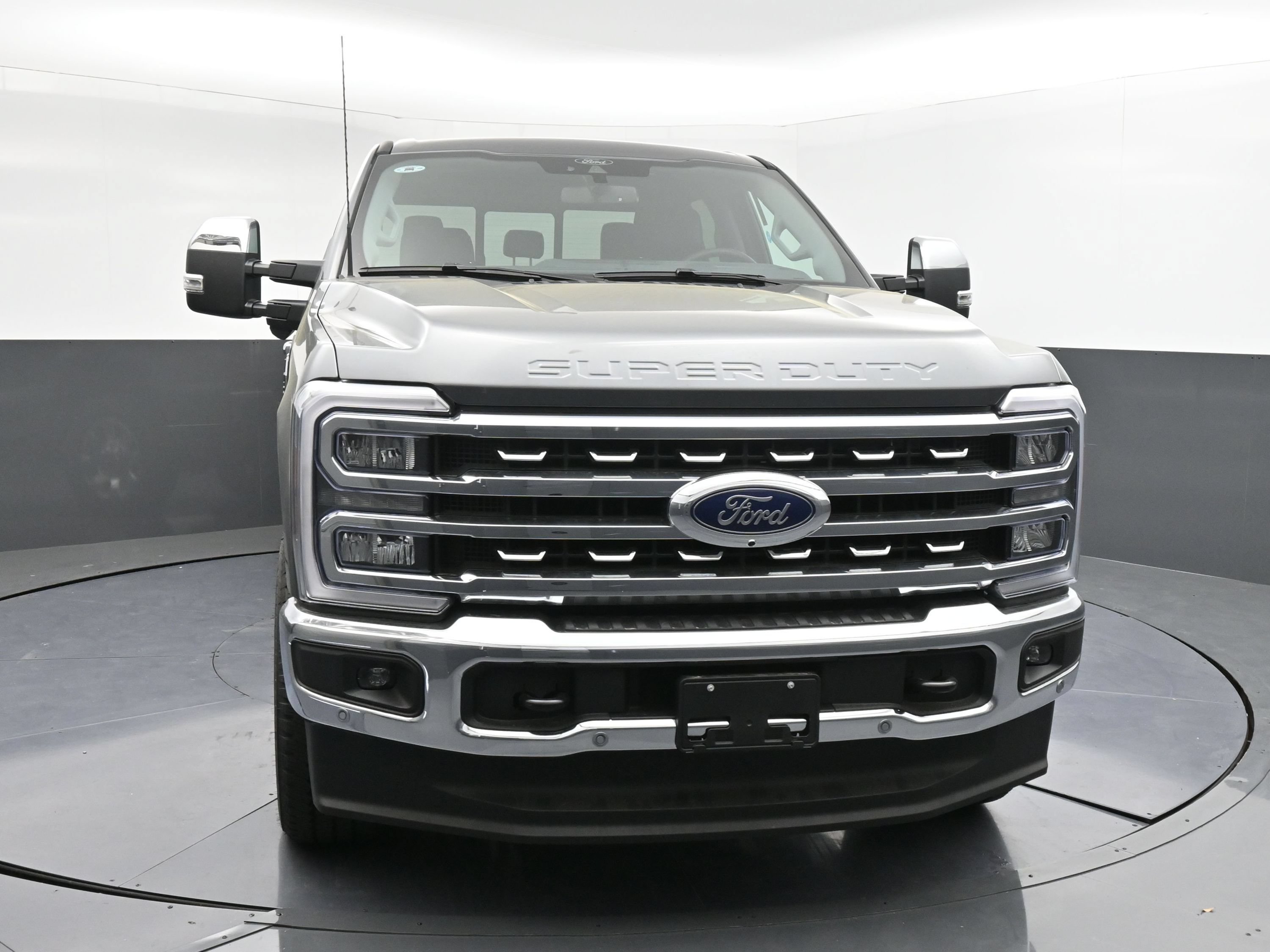 New 2026 Ford F-250 LARIAT Truck Crew Cab