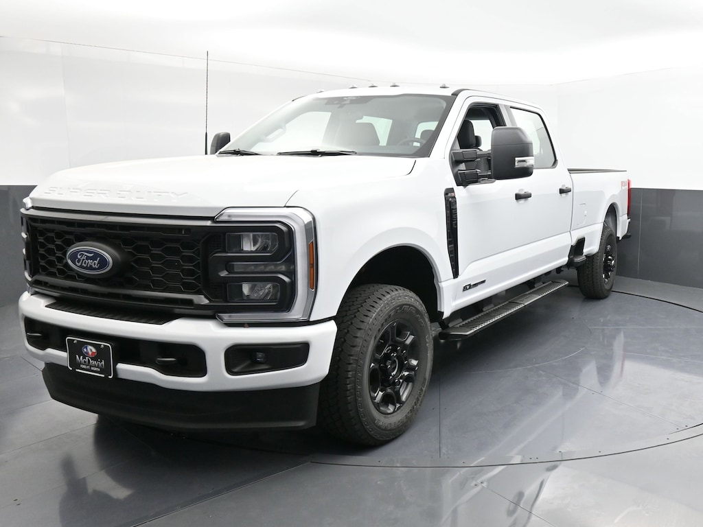 New 2026 Ford F-250 XL Truck Crew Cab