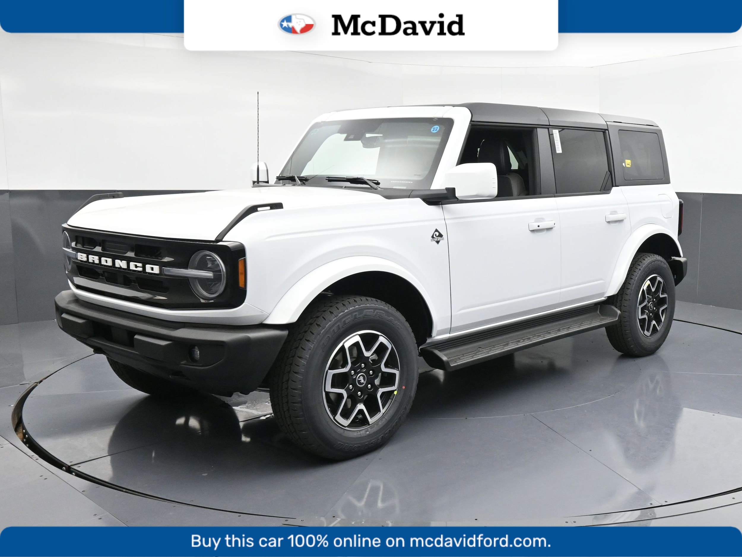 2025 Ford Bronco 4-Door Outer Banks's photo