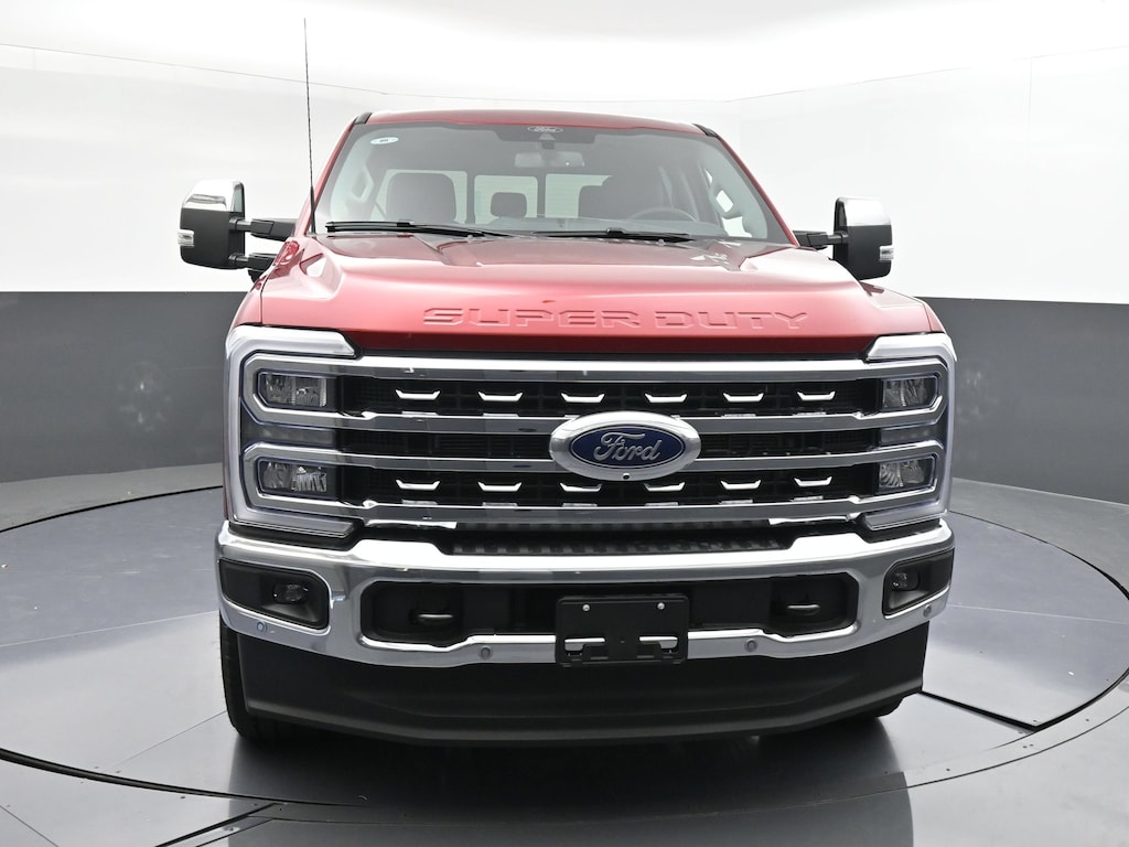 New 2026 Ford F-250 LARIAT Truck Crew Cab