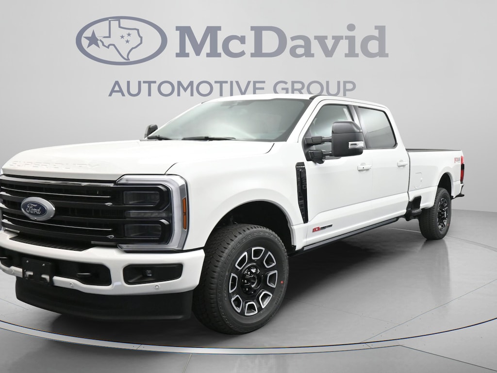 New 2026 Ford F-350 Platinum Truck Crew Cab