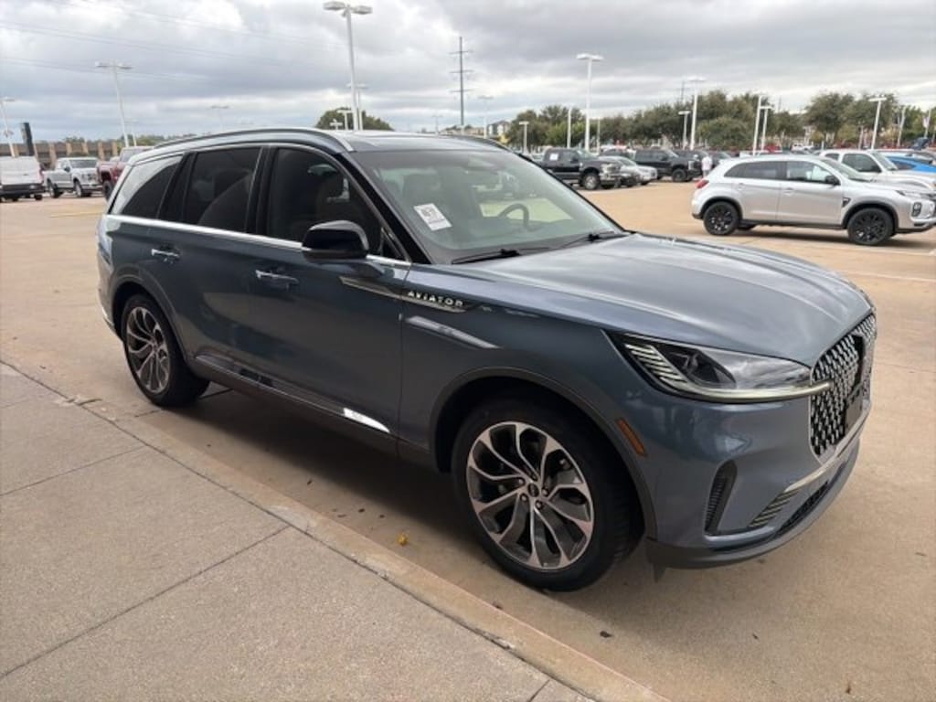 Used 2025 Lincoln Aviator Reserve SUV