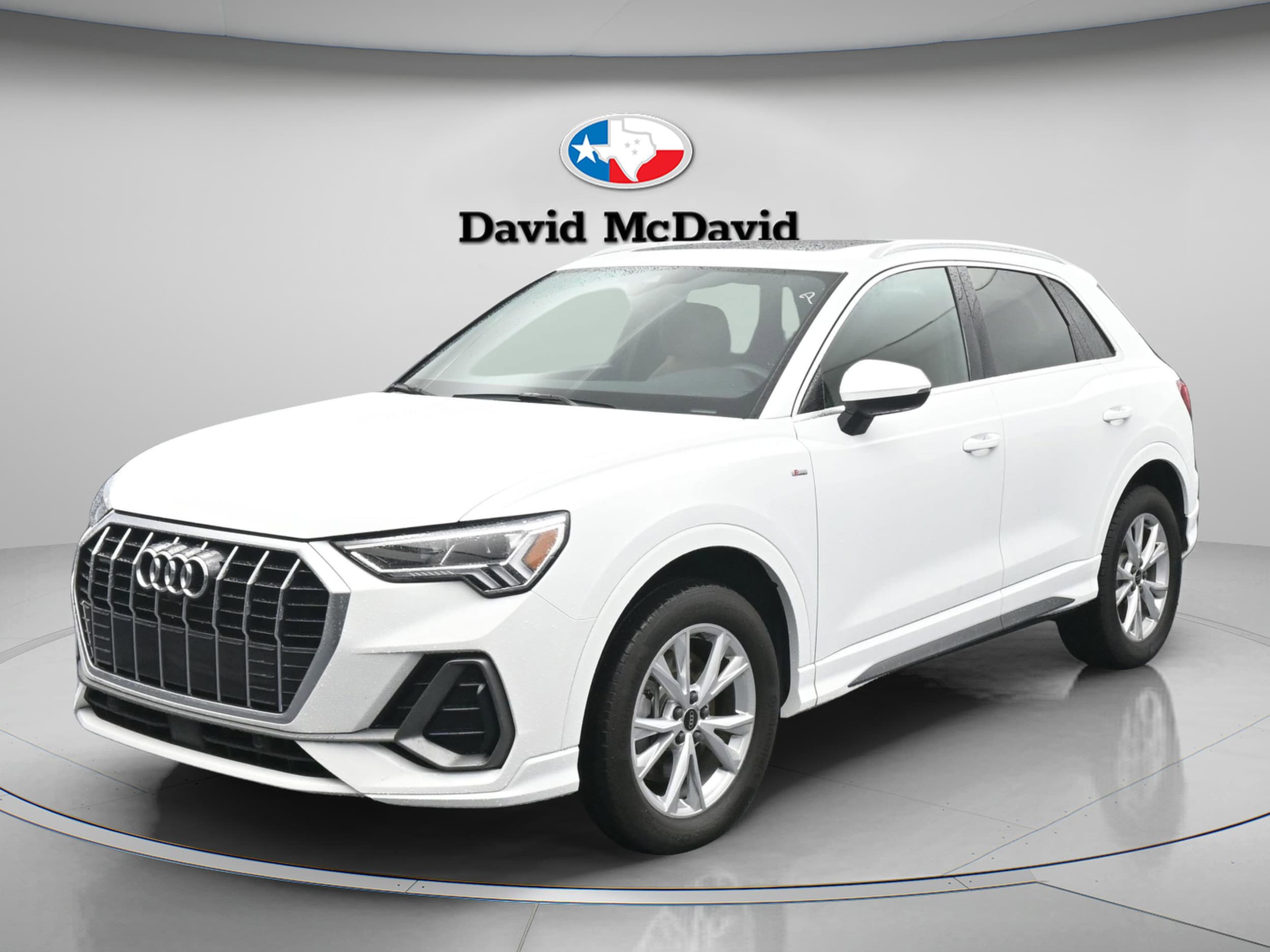 2022 Audi Q3 45 TFSI S Line Premium Plus quattro's photo