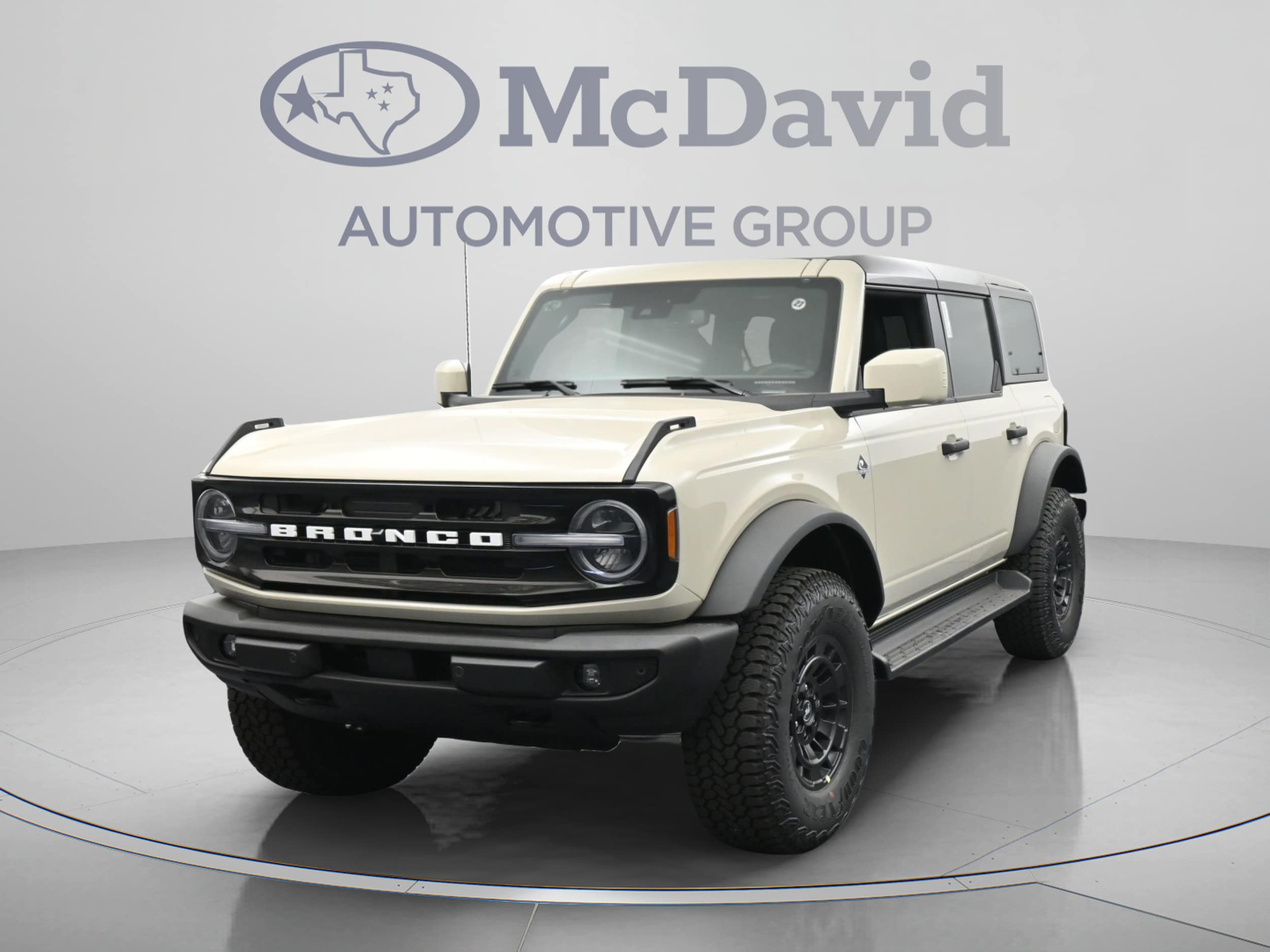 New 2026 Ford Bronco Outer Banks