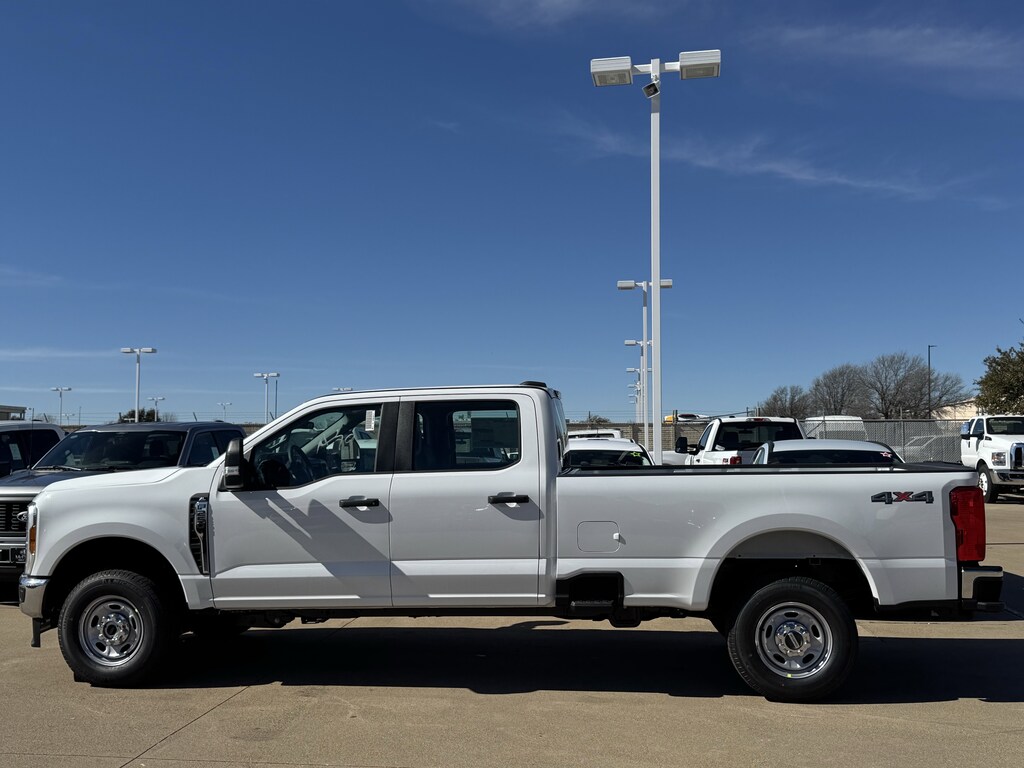 New 2026 Ford F-250 XL Truck Crew Cab