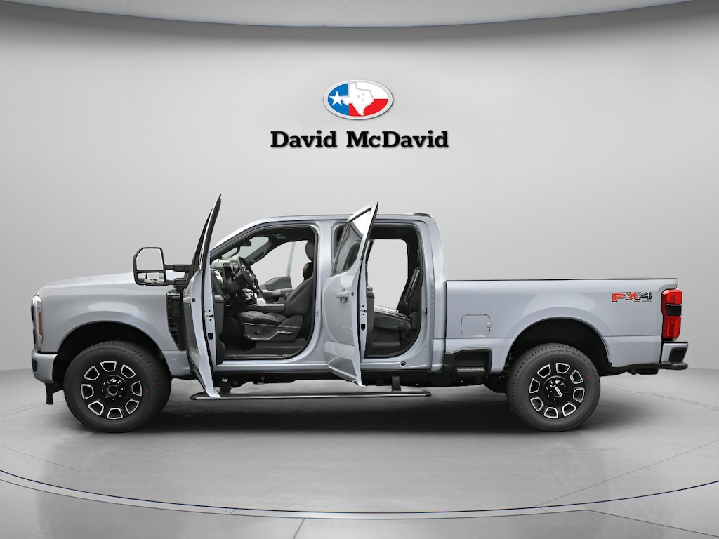 New 2026 Ford F-250 Platinum Truck Crew Cab