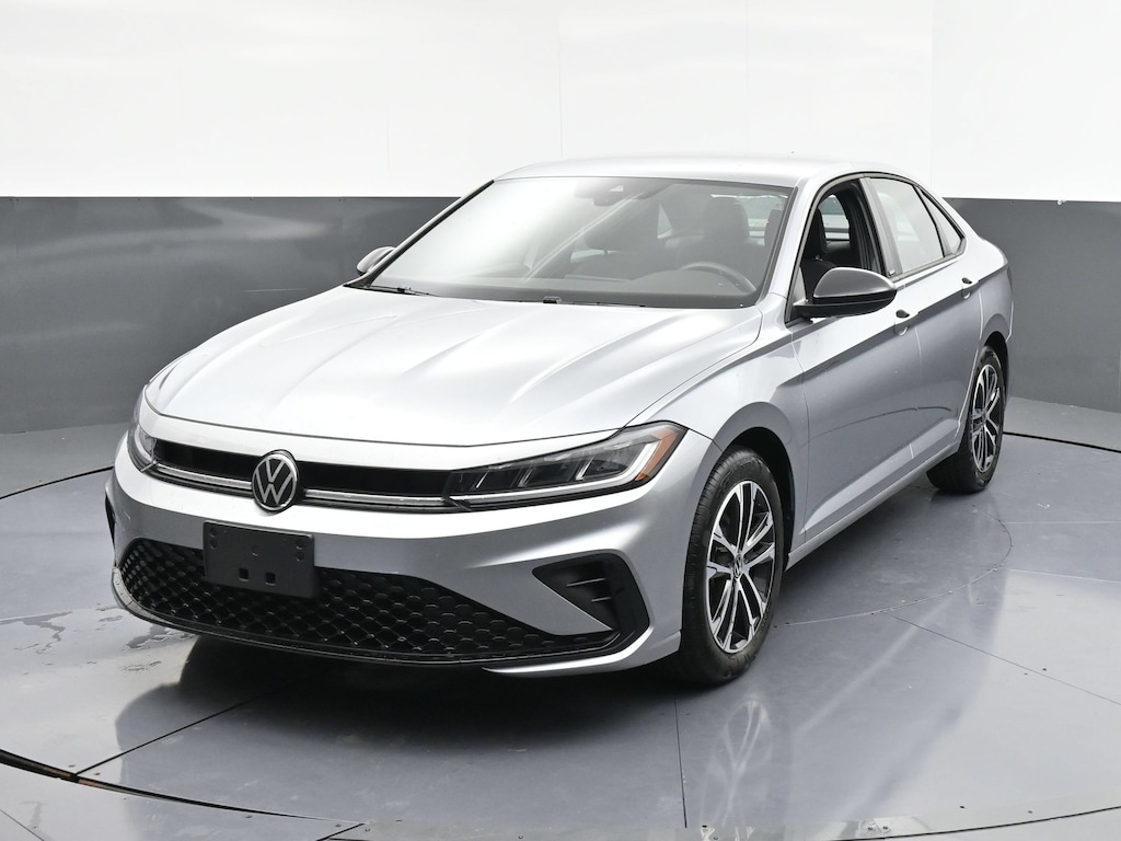 Used 2025 Volkswagen Jetta Sport Sedan