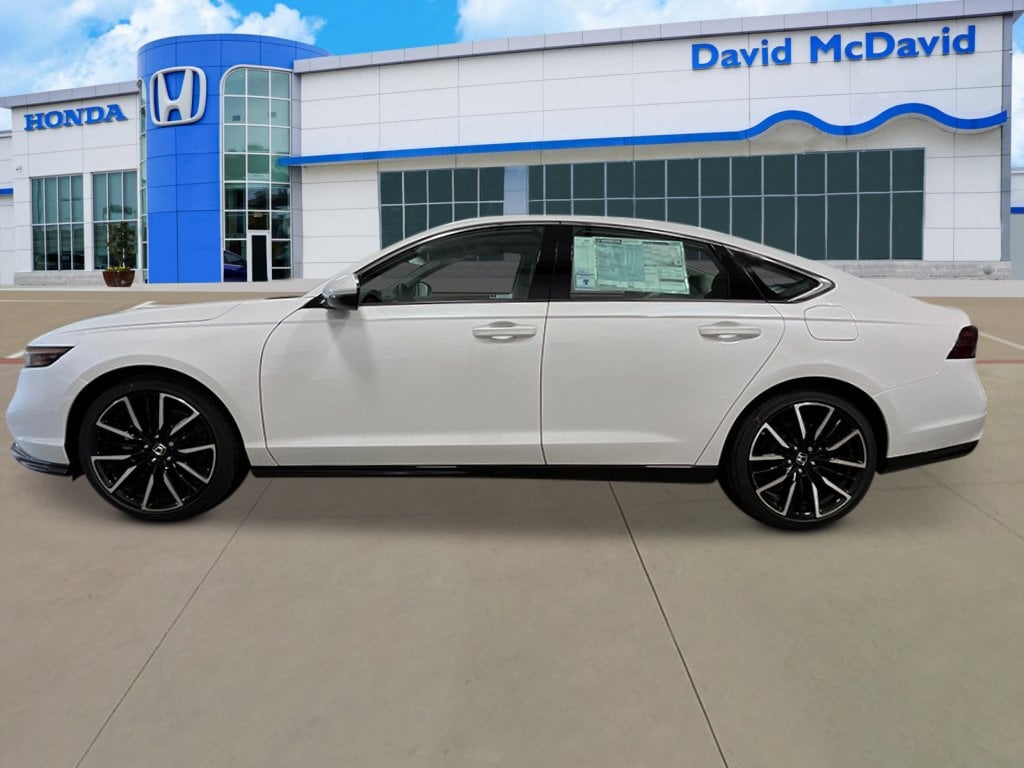2026 Honda Accord Hybrid Touring - Photo 2