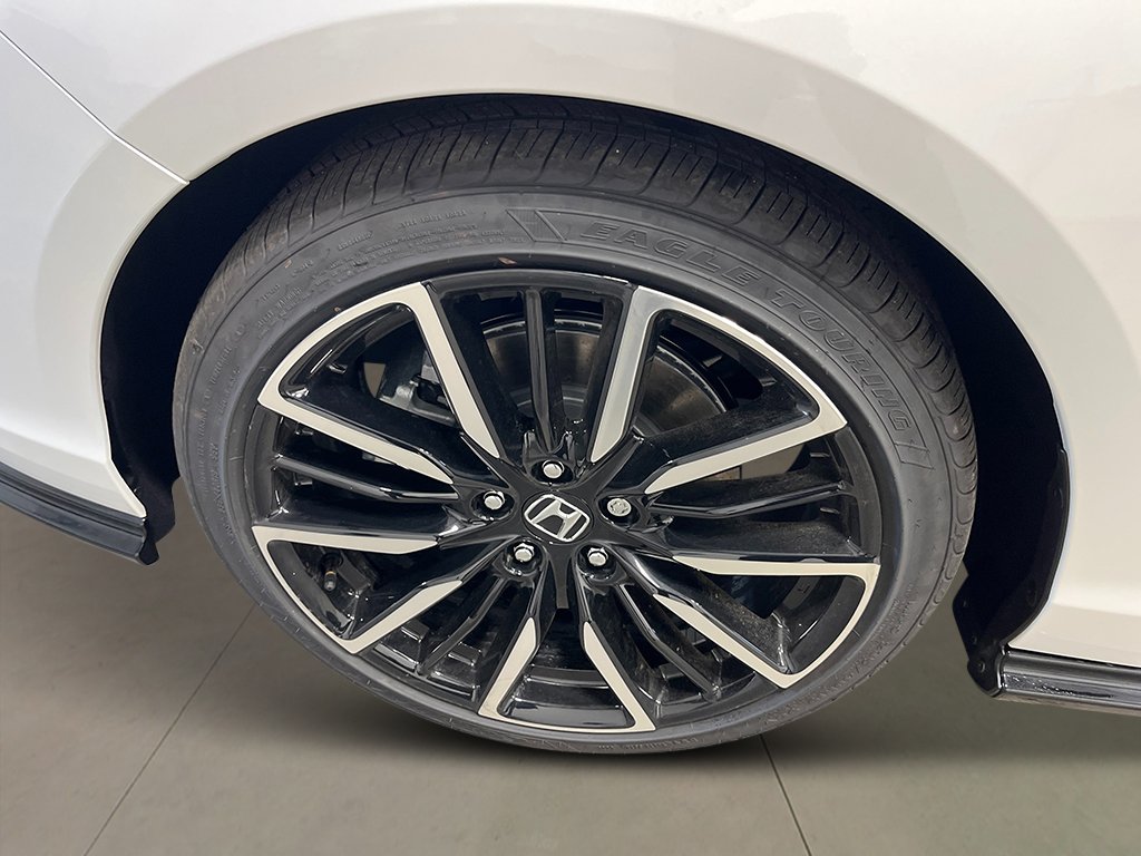 2026 Honda Accord Hybrid Touring - Photo 12