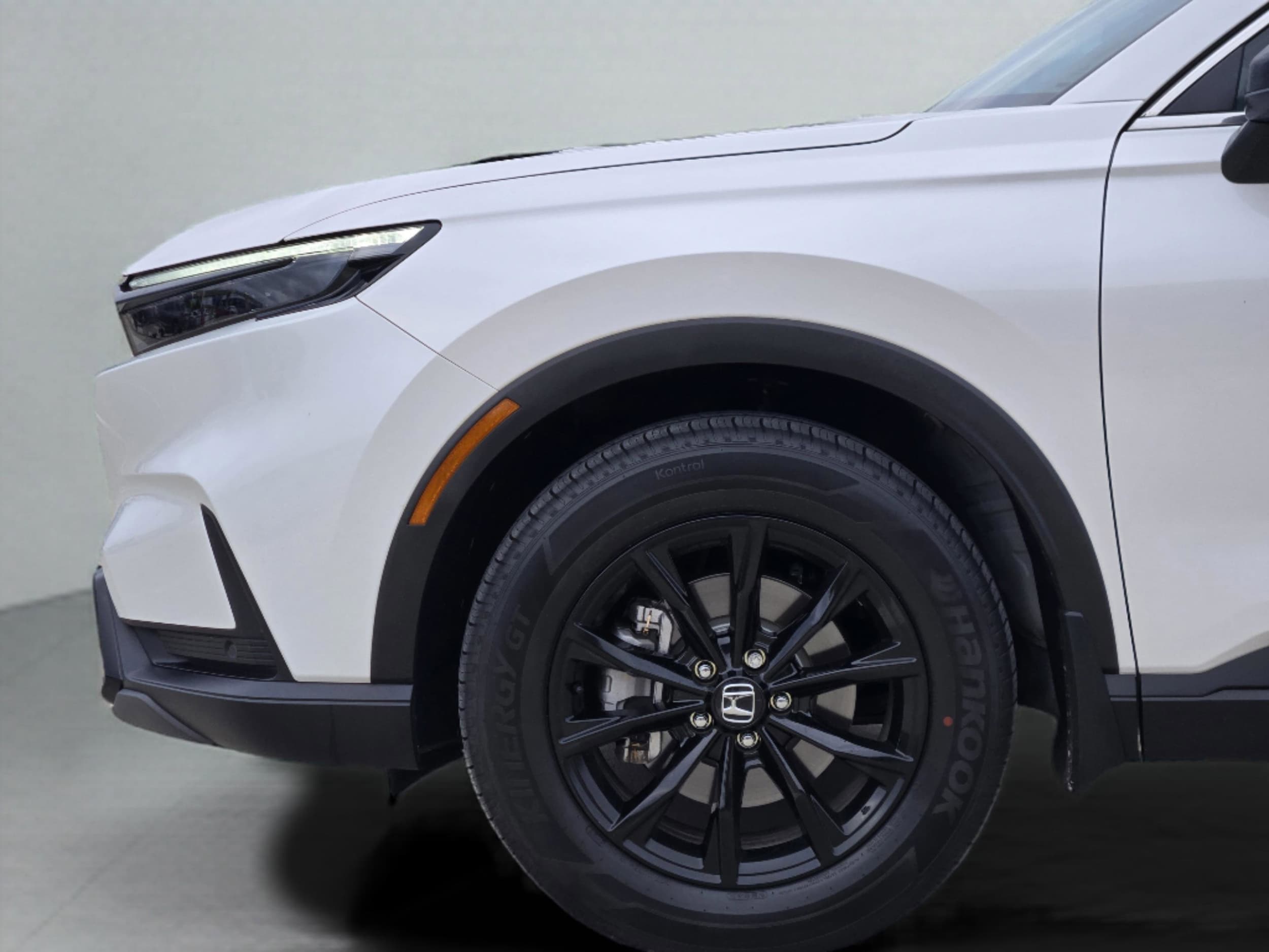 2025 Honda CR-V Sport-L - Photo 30