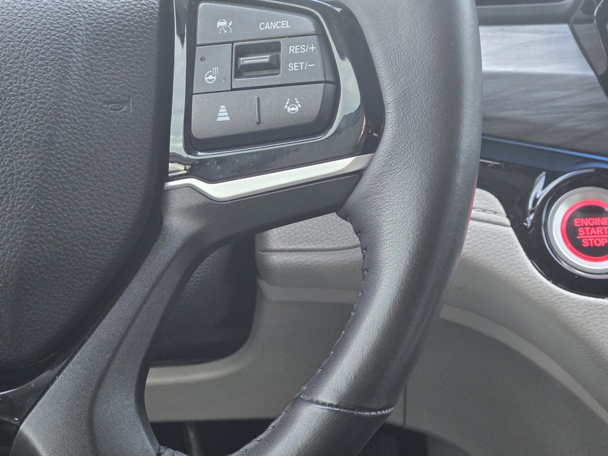 2025 Honda Odyssey Elite - Photo 23