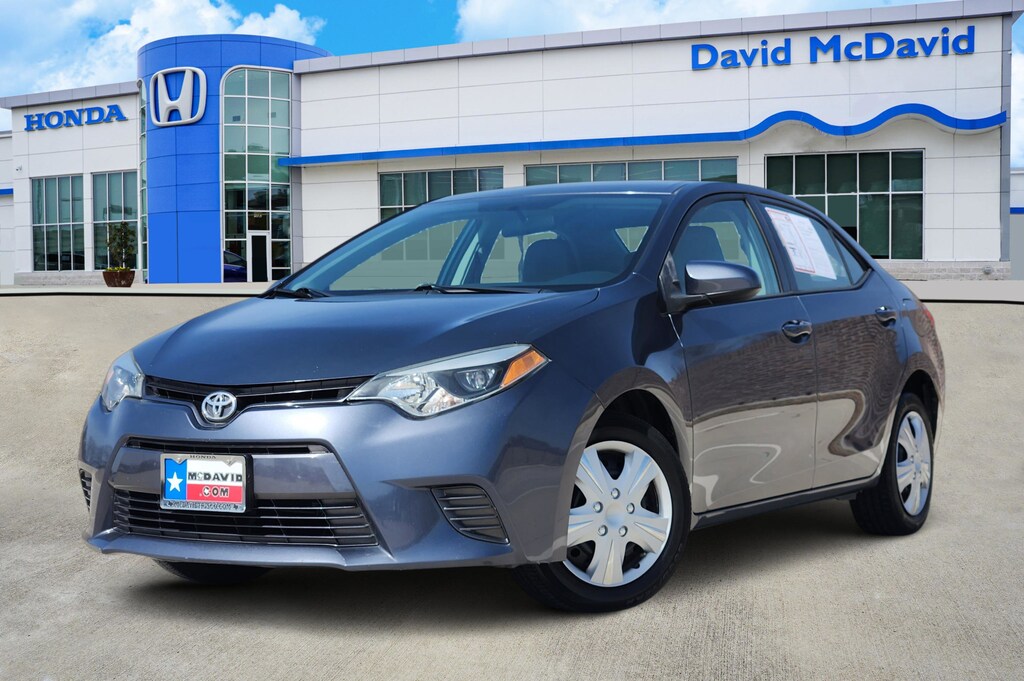 Used 2015 Toyota Corolla LE Sedan