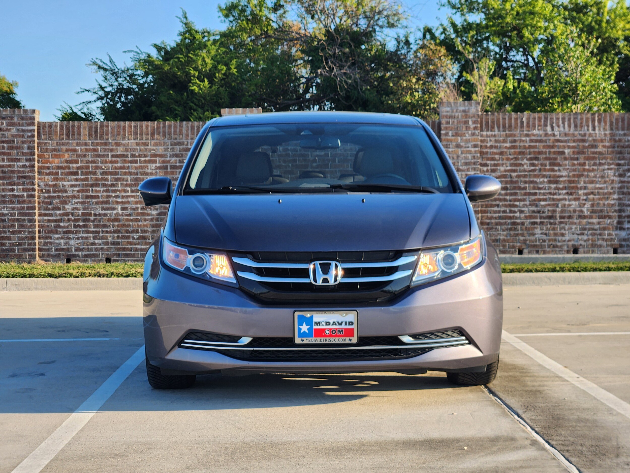 2016 Honda Odyssey EX-L photo 2