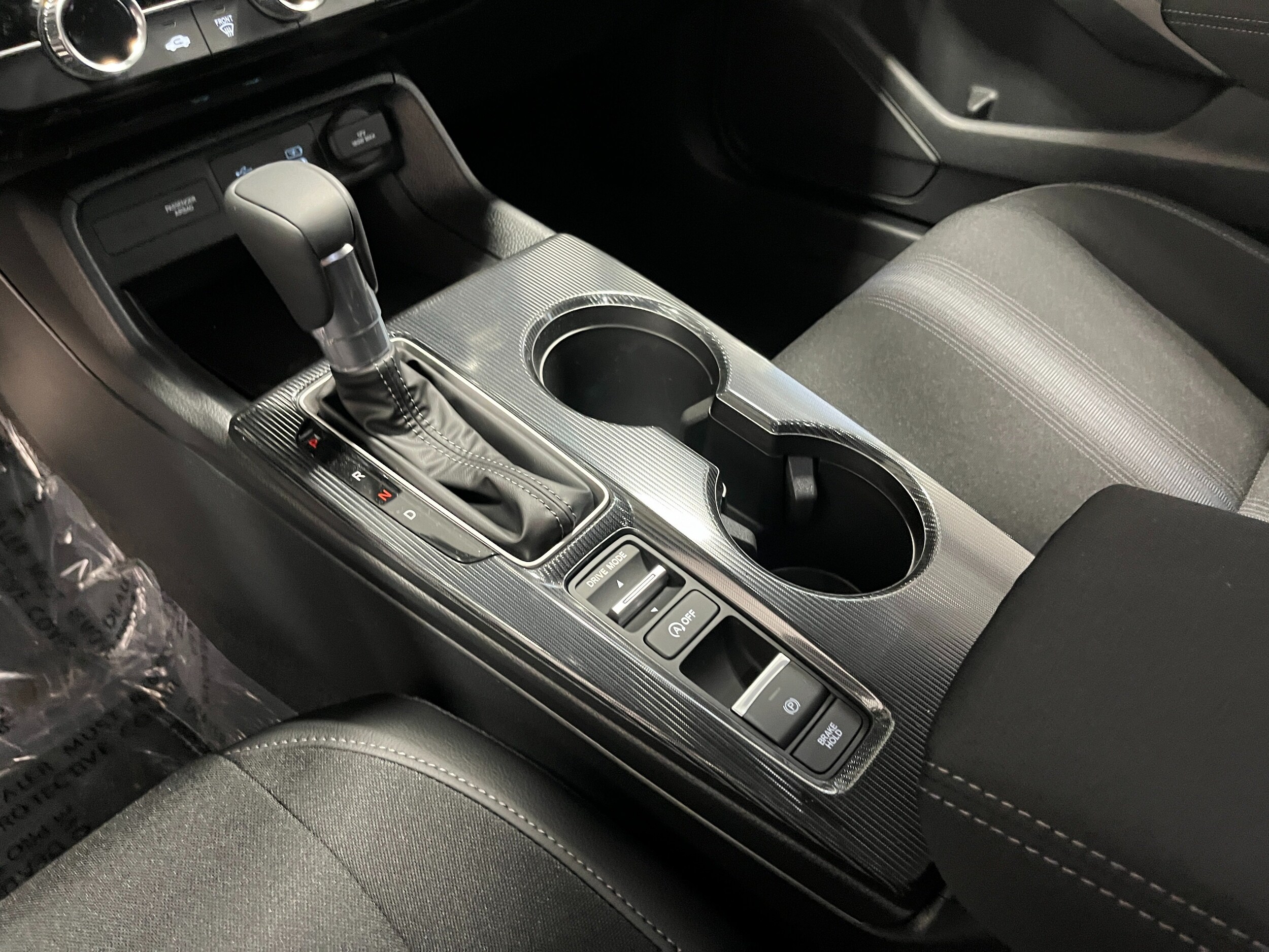 2026 Honda Civic Hatchback Sport - Photo 16