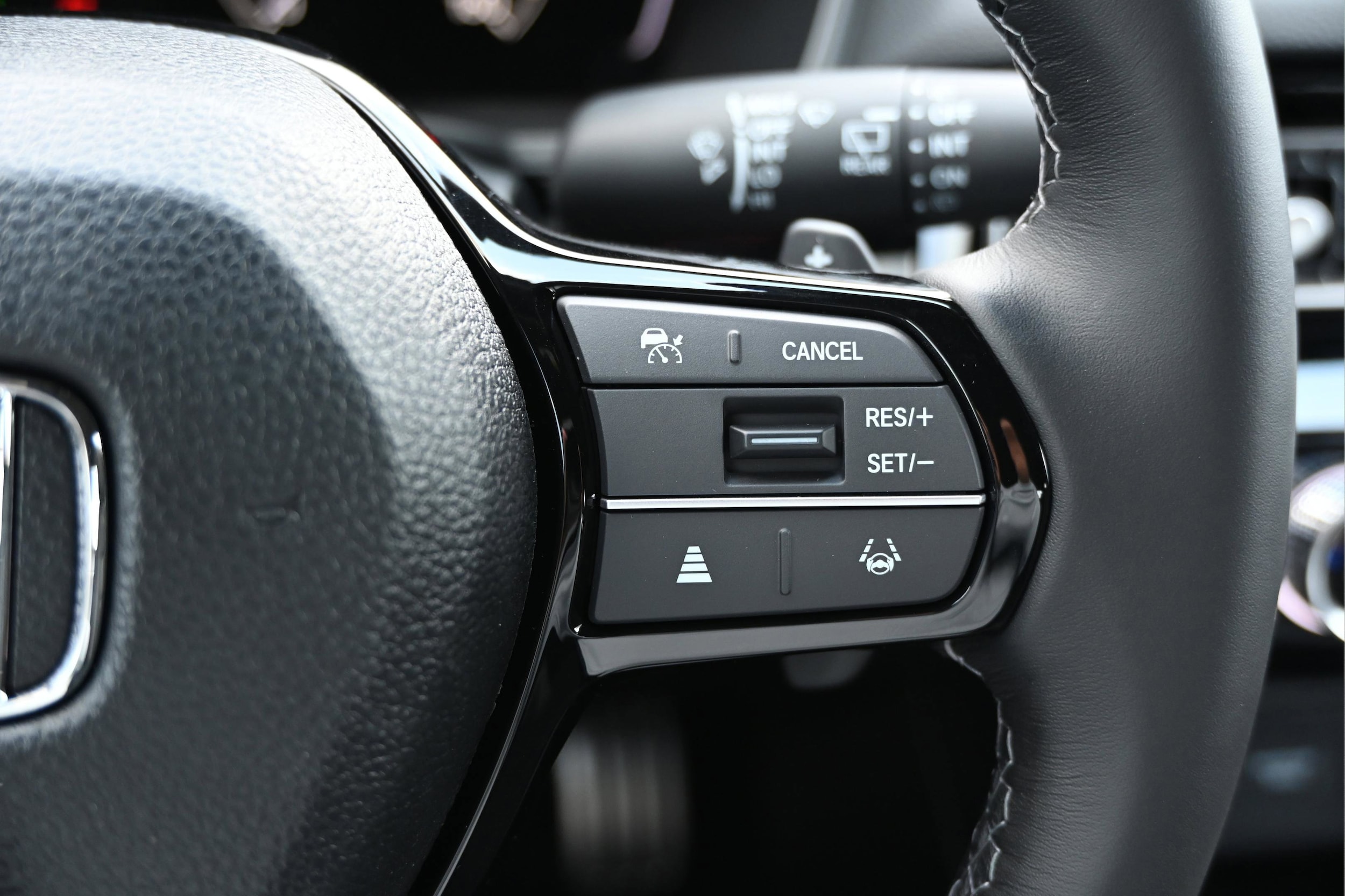 2026 Honda Civic Hatchback Sport - Photo 30