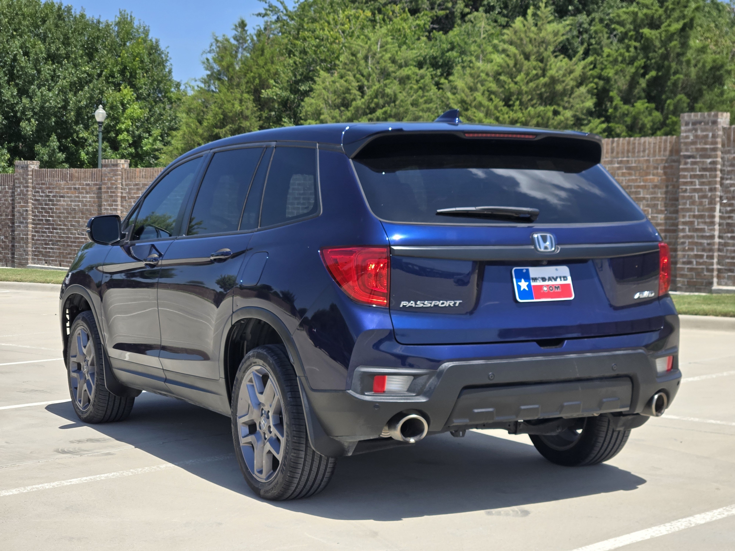 2023 Honda Passport EX-L - Photo 8