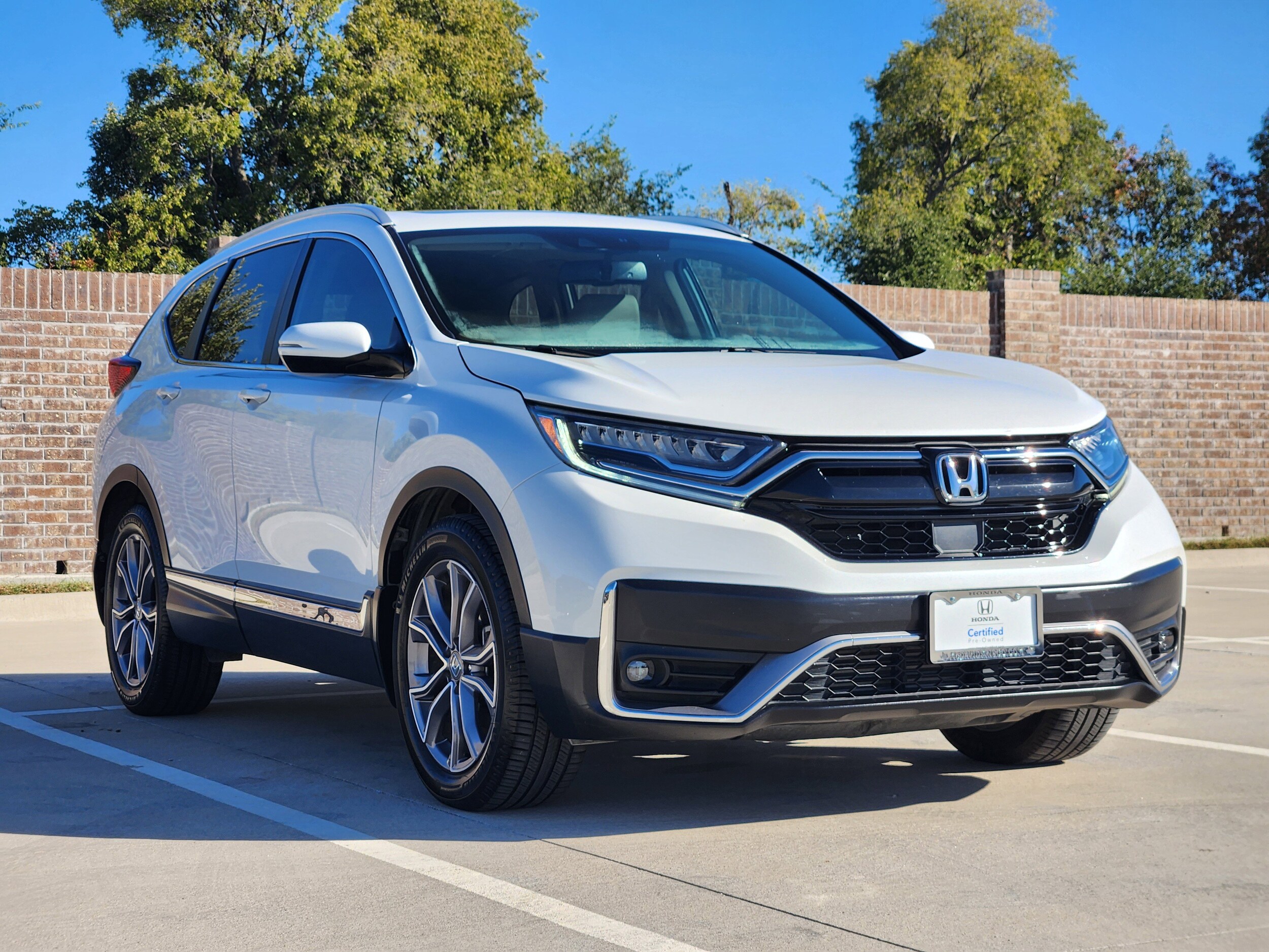 2021 Honda CR-V Touring photo 3
