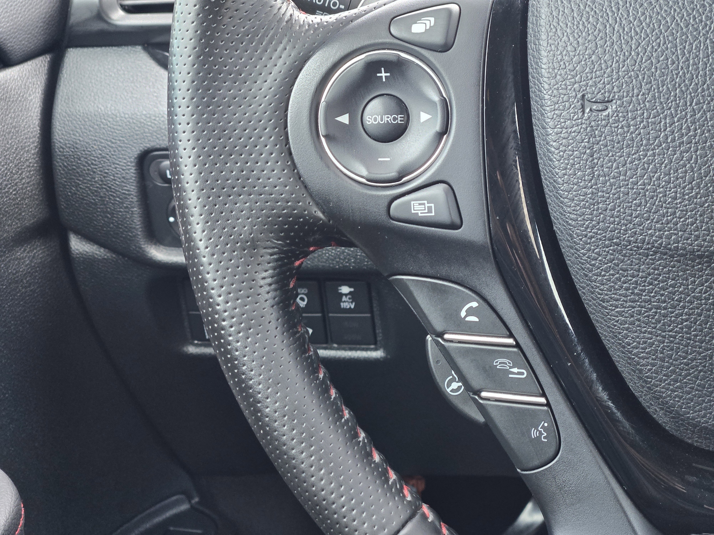 2023 Honda Ridgeline Black Edition - Photo 28