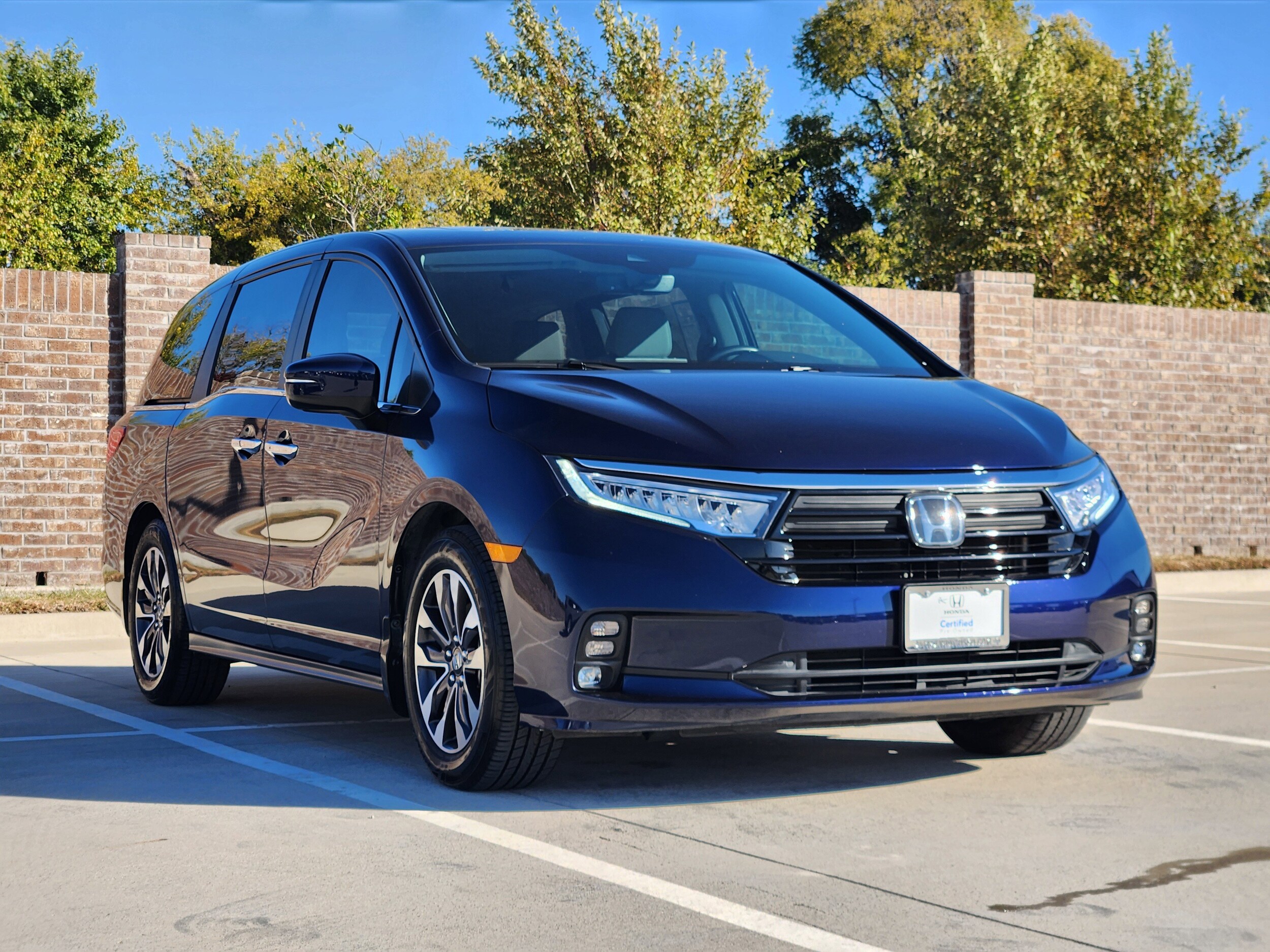 2023 Honda Odyssey EX-L photo 3