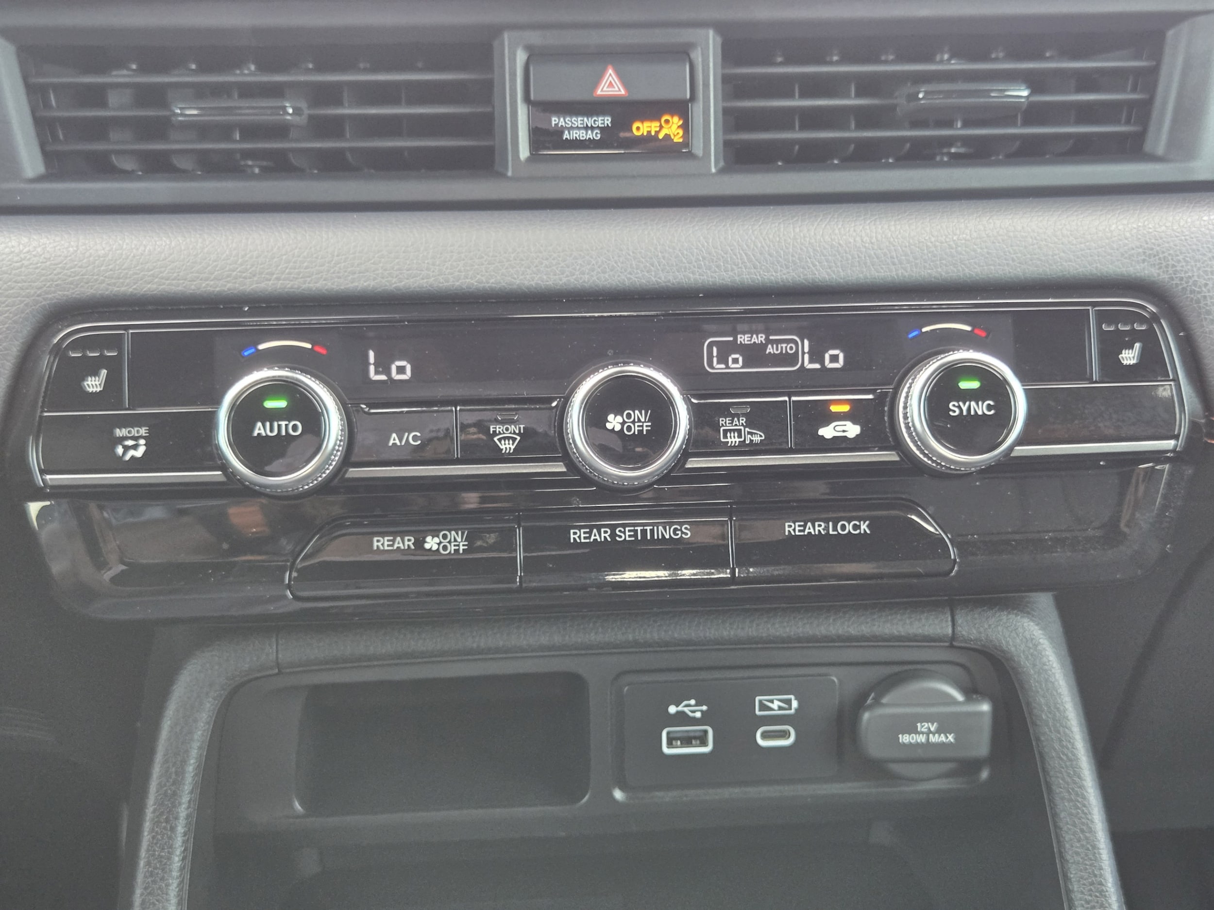 2025 Honda Pilot TrailSport - Photo 15