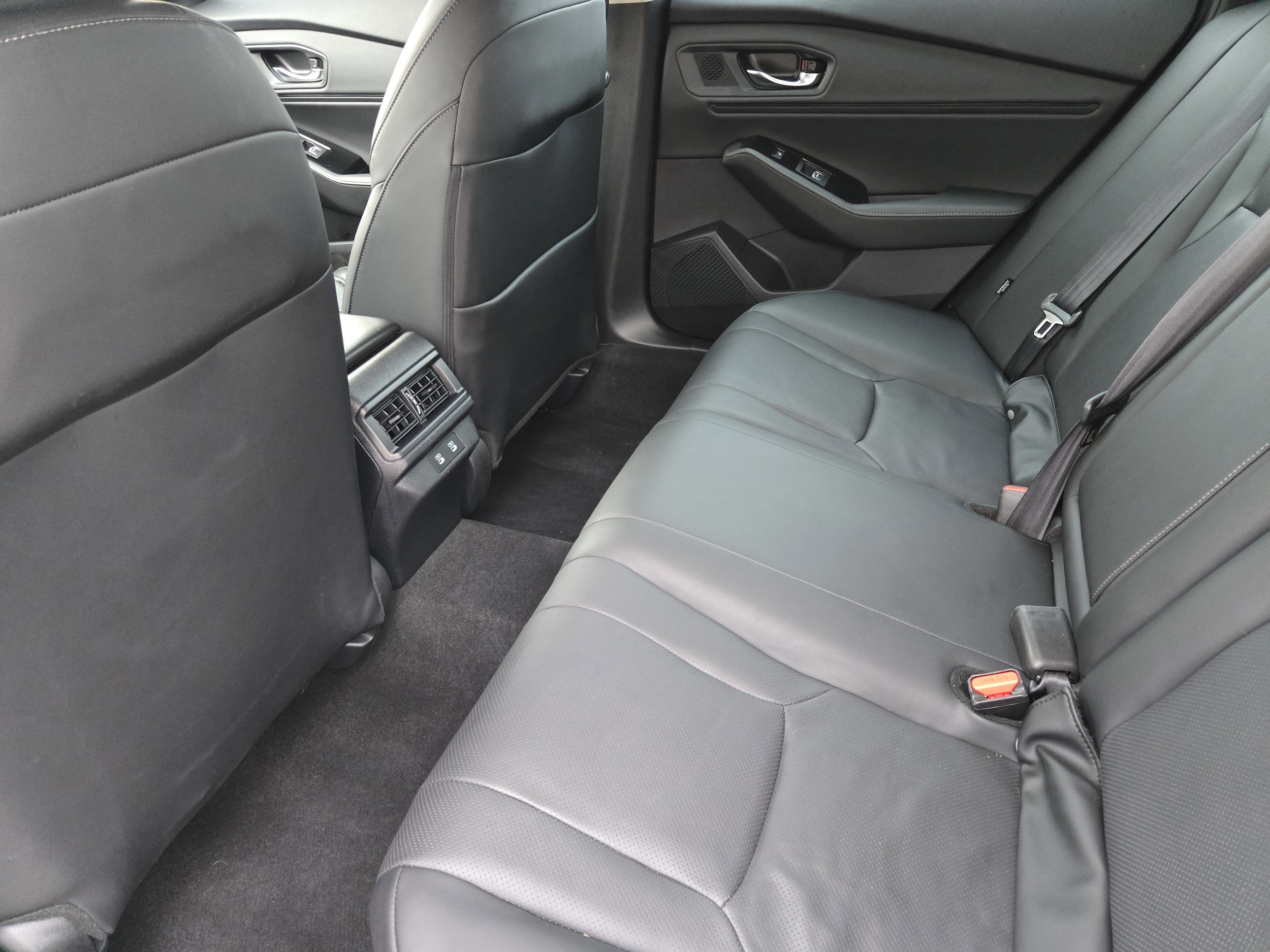 2023 Honda Accord Hybrid Touring - Photo 26