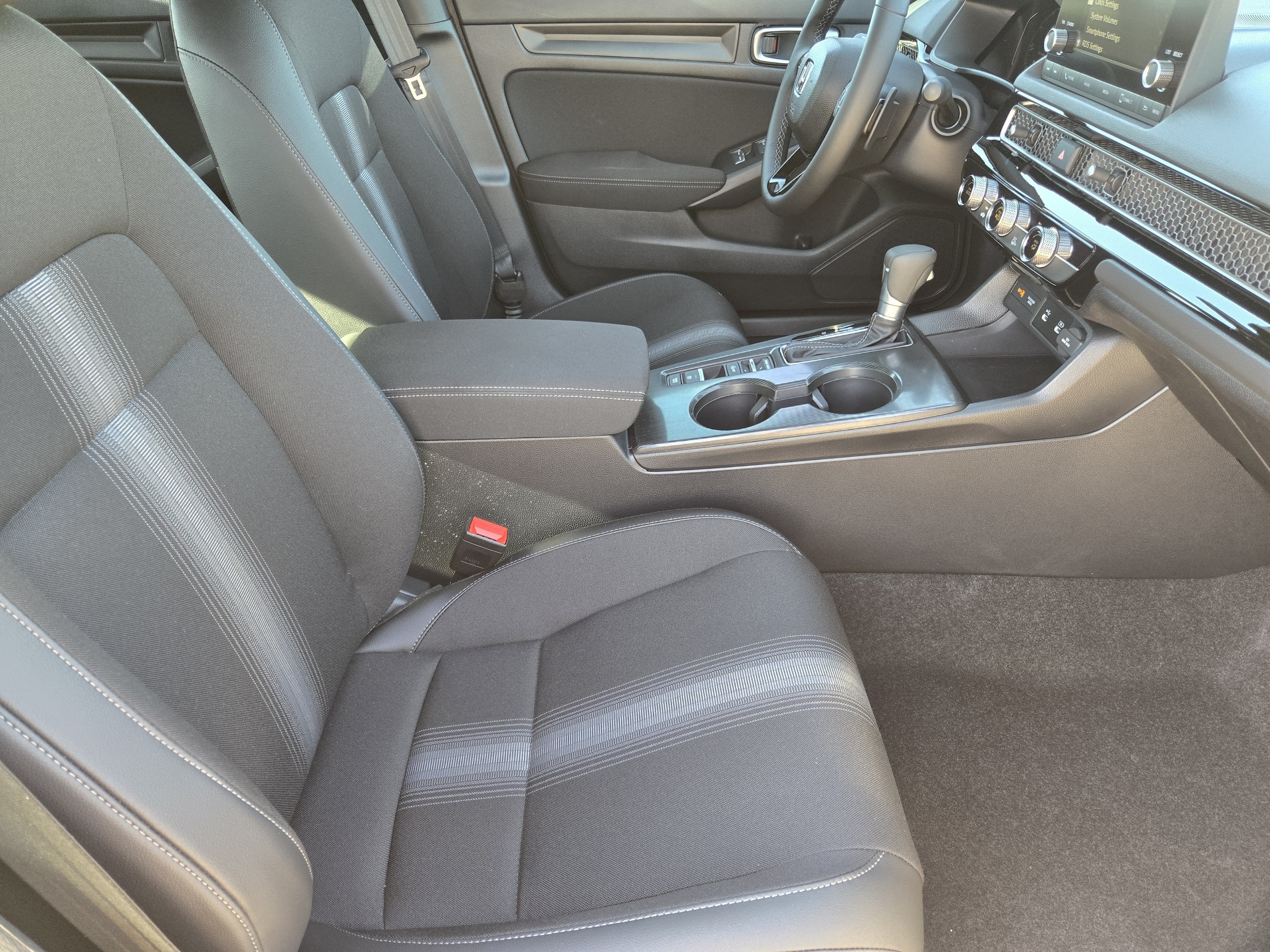 2026 Honda Civic Sport - Photo 10