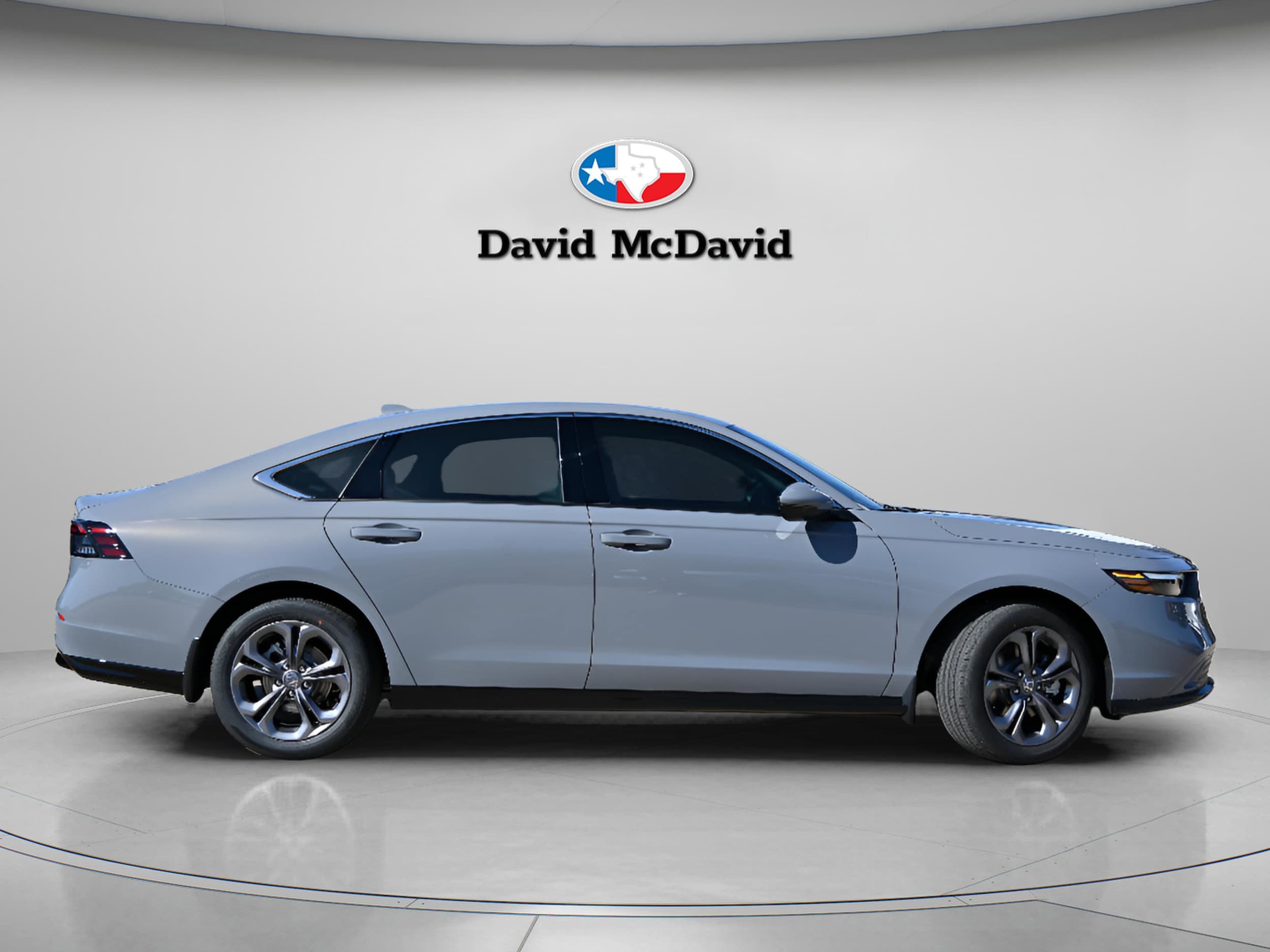 2025 Honda Accord Hybrid EX-L - Photo 7