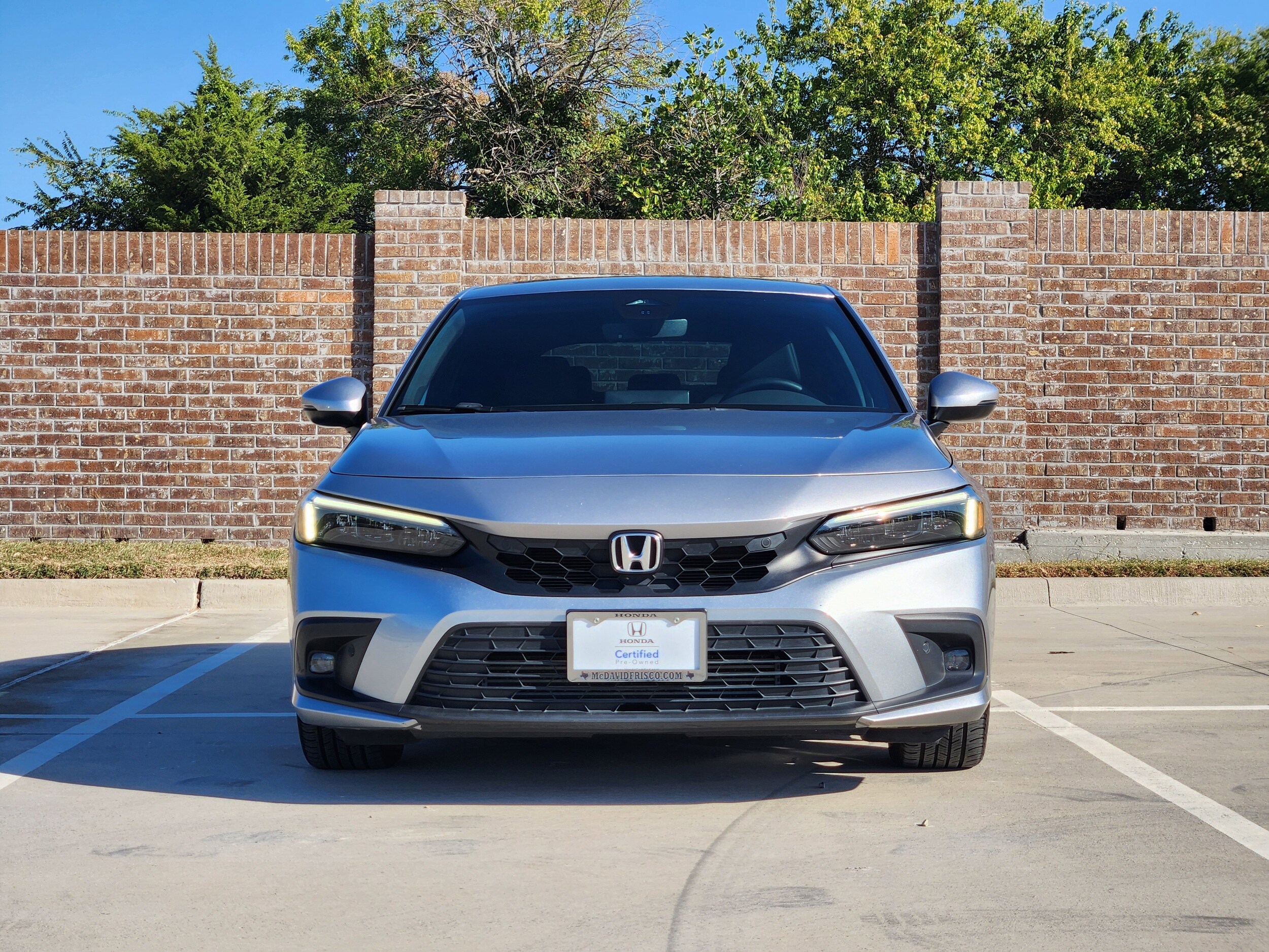 2022 Honda Civic Sport Touring Hatchback photo 2
