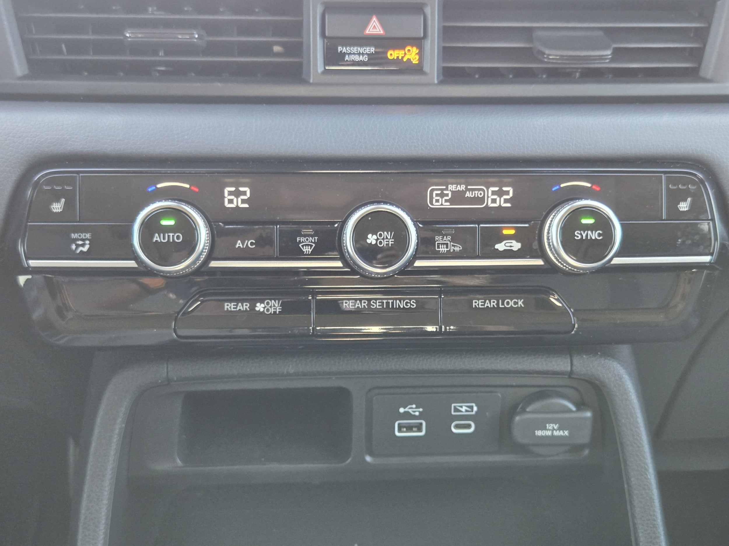 2024 Honda Pilot Touring - Photo 15
